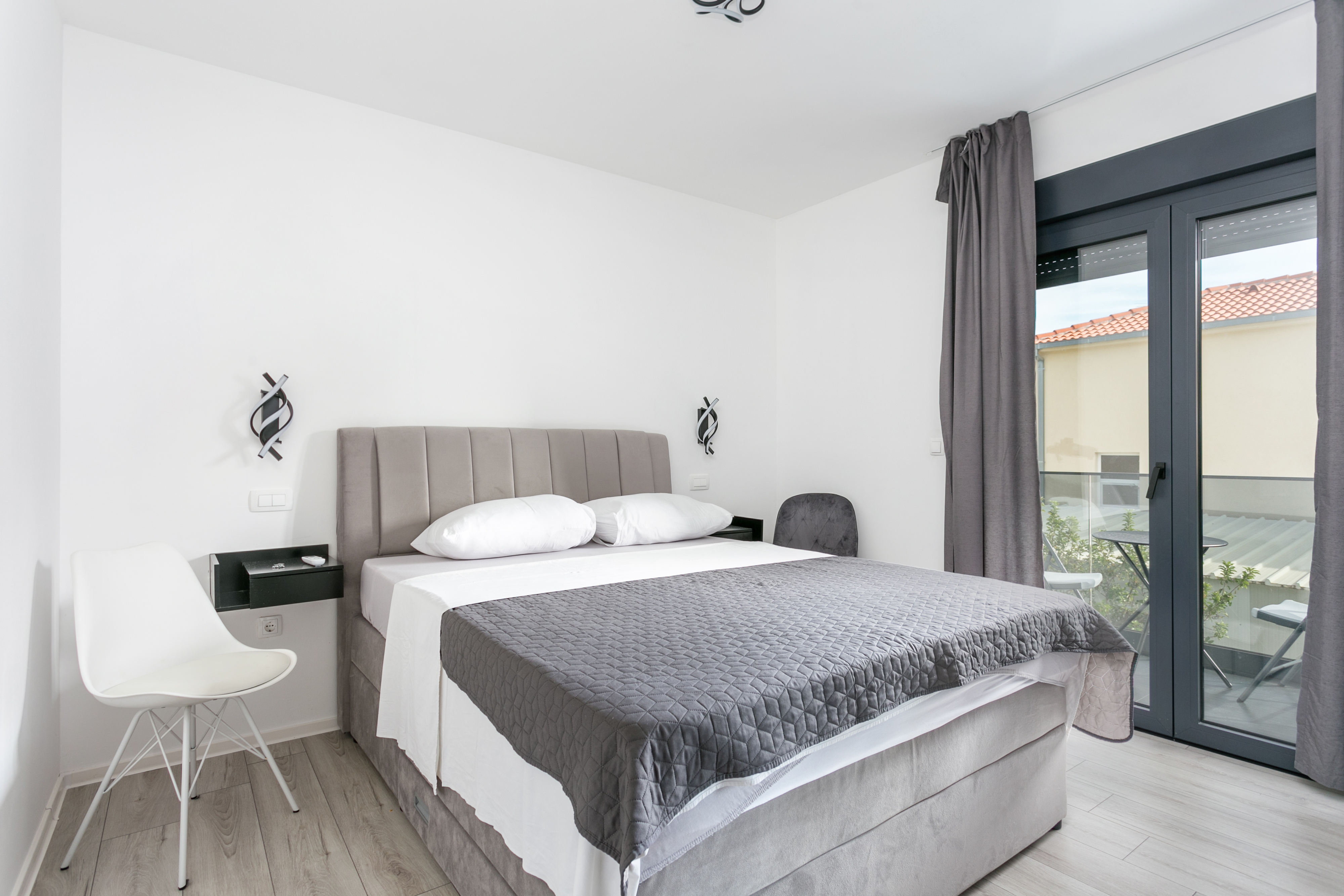 Comfortable and spacious house with terrace Kaštel Štafilić, Kaštela  K