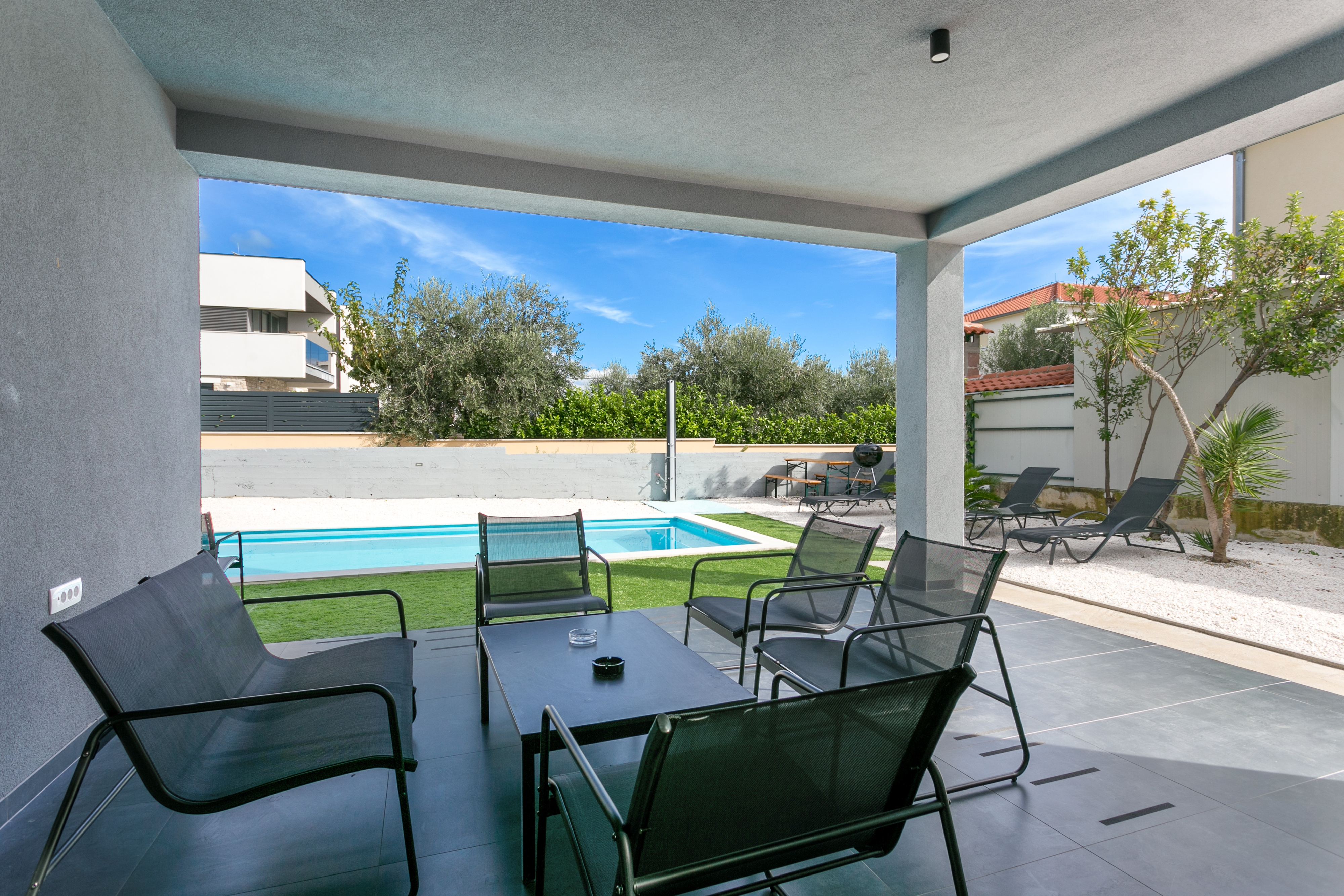 Comfortable and spacious house with terrace Kaštel Štafilić, Kaštela  K