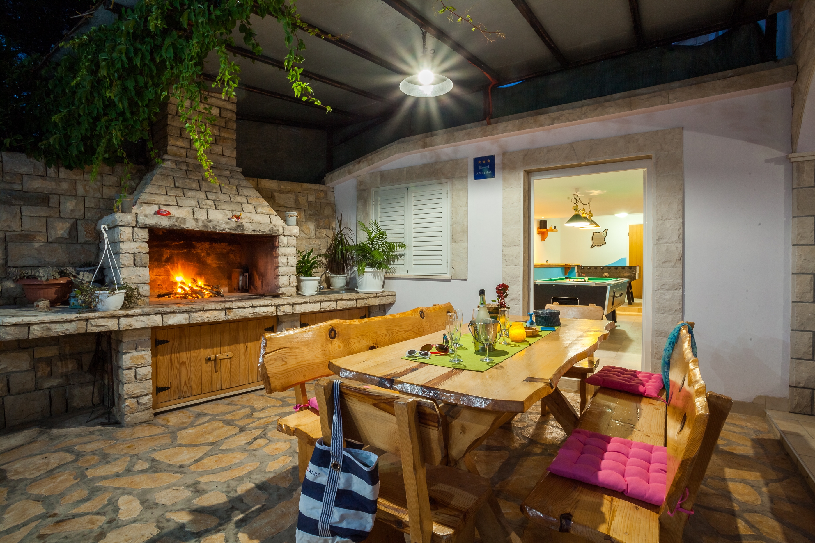 Comfortable and spacious house near beach Gršćica, Korčula  K