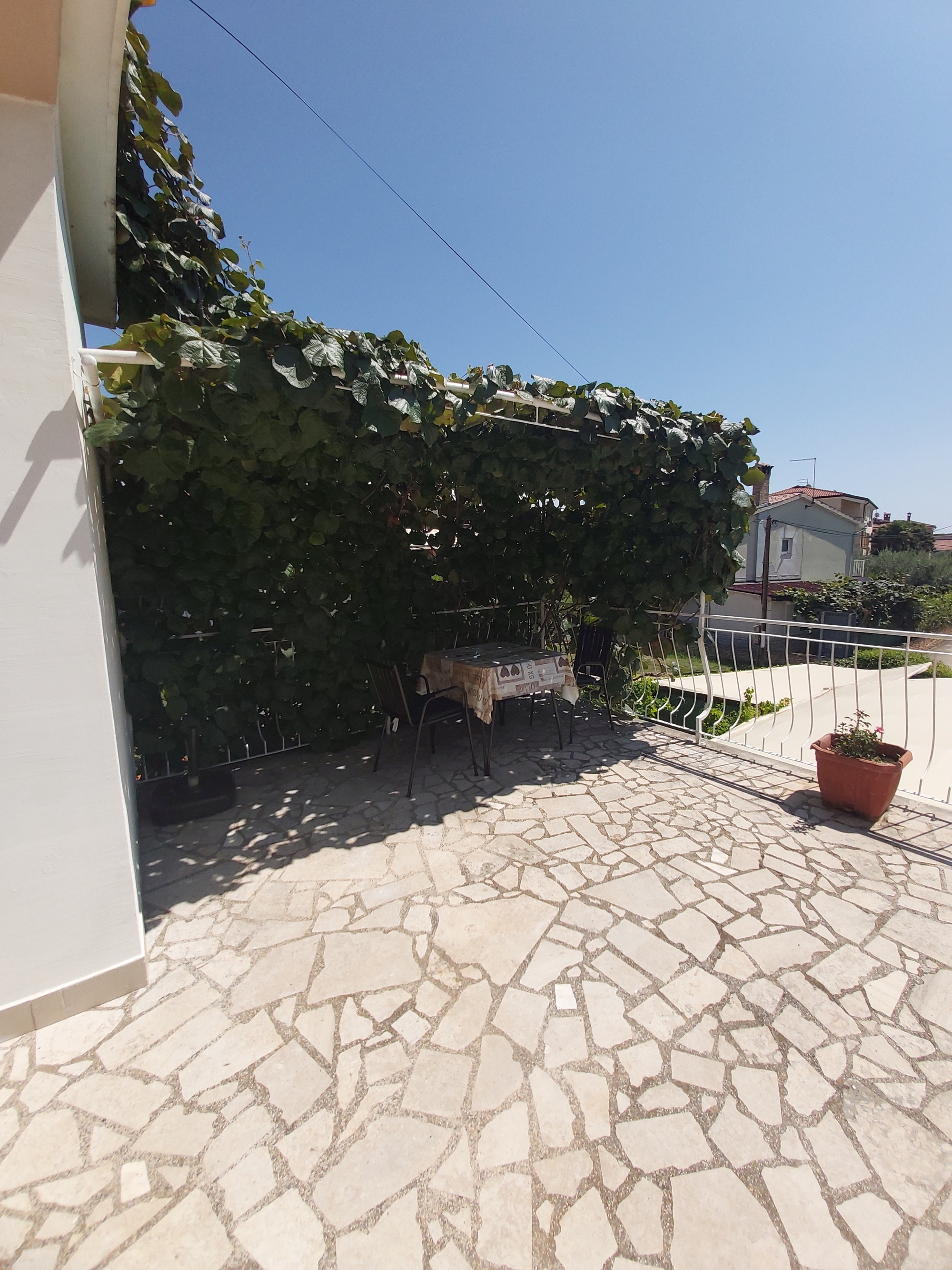 One bedroom apartment with terrace Rovinj  A-a