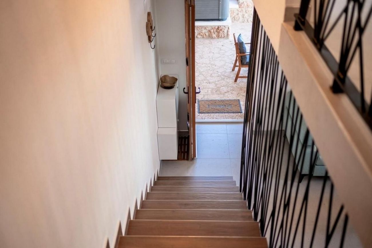 Two bedroom house near beach Zavala, Hvar  K