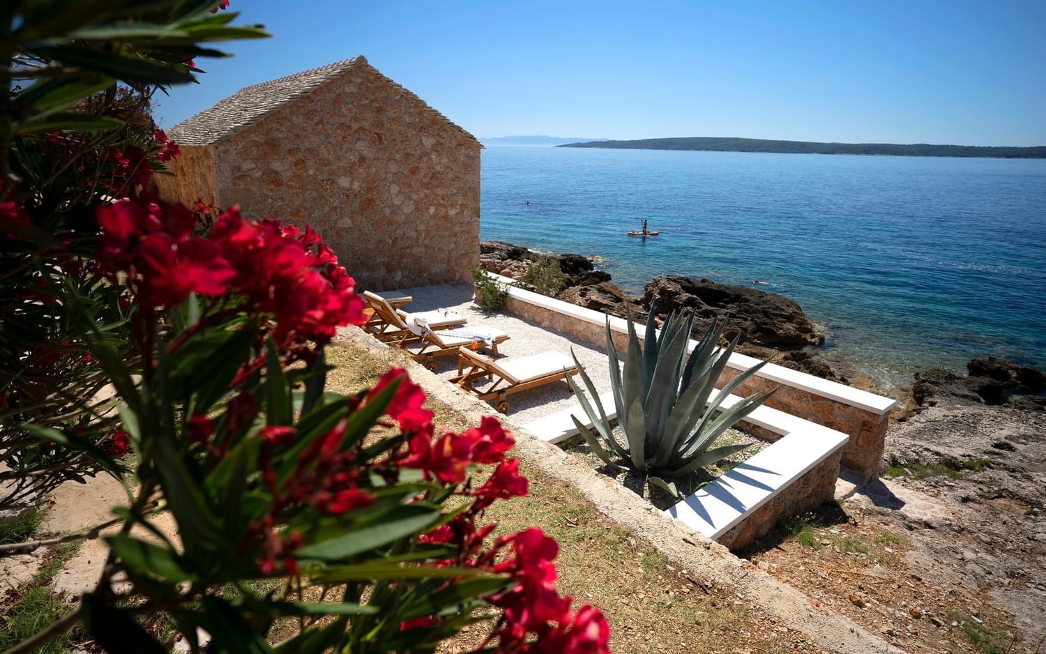 Two bedroom house near beach Zavala, Hvar  K