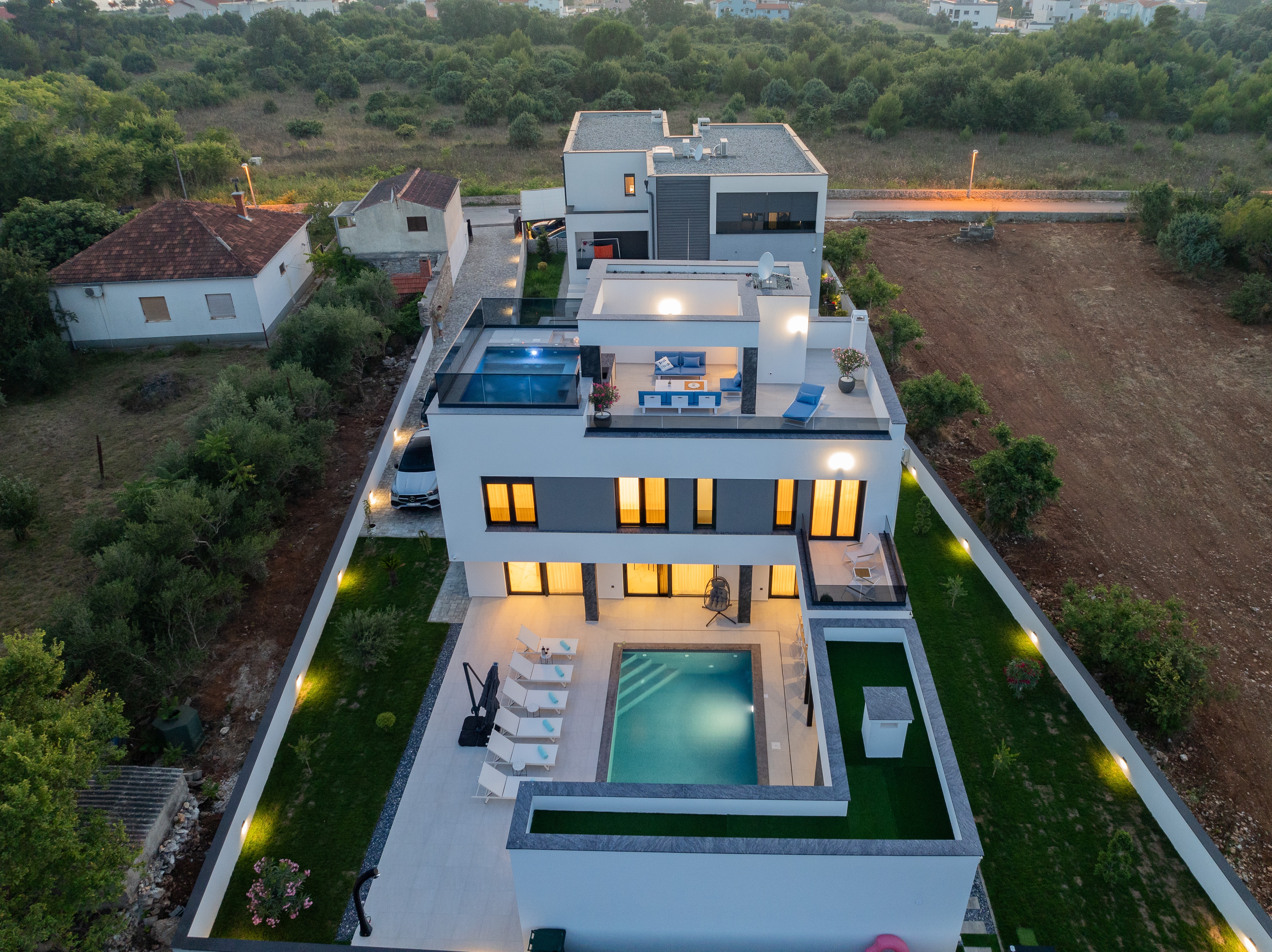 Four-bedroom house with terrace and sea view Zaton, Zadar (K-23511) Four-bedroom house with terrace and sea view Zaton, Zadar (K-23511)