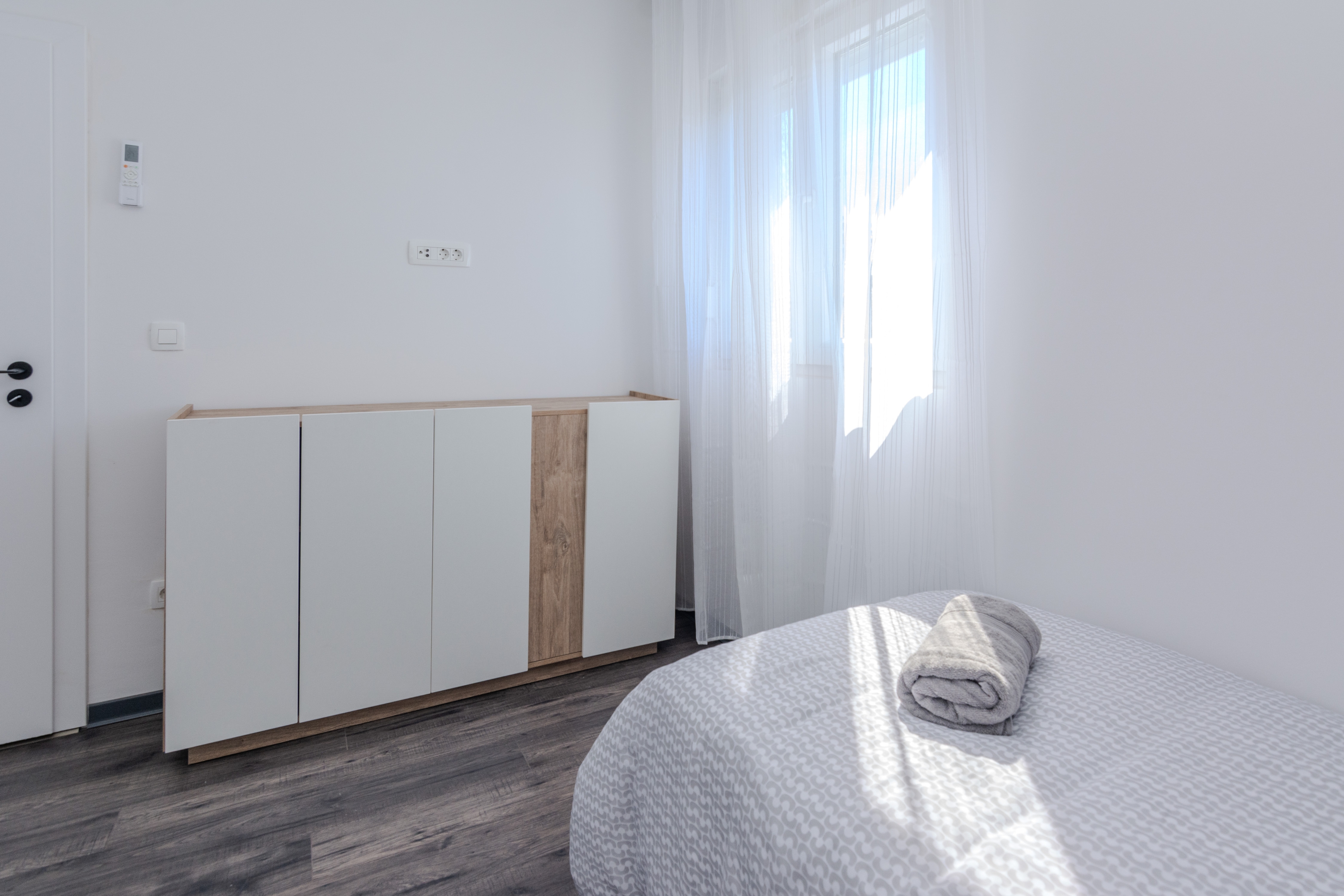 Four bedroom house with terrace Vir - Lozice, Vir  K