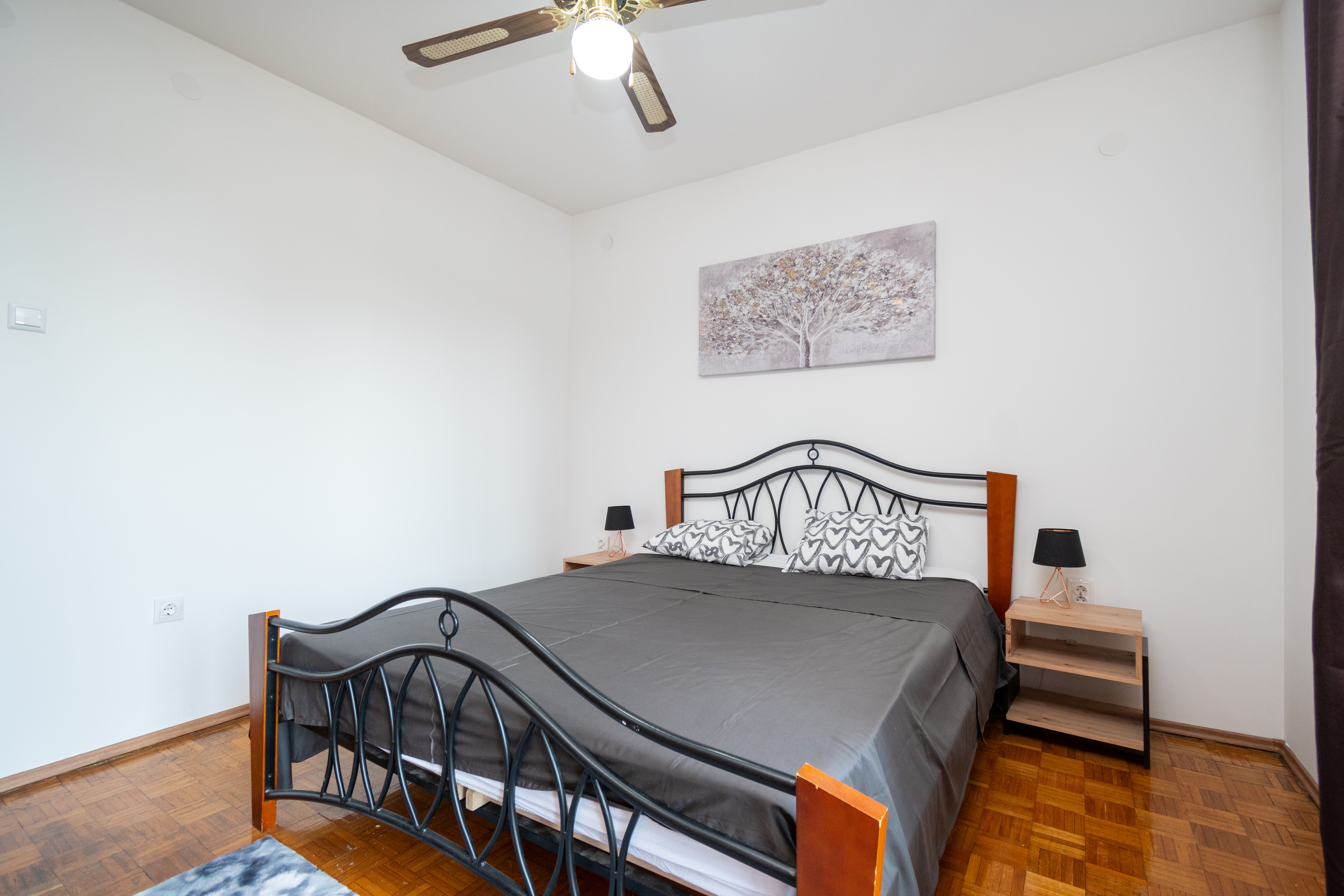 Three bedroom apartment with balcony Zadar  A-a