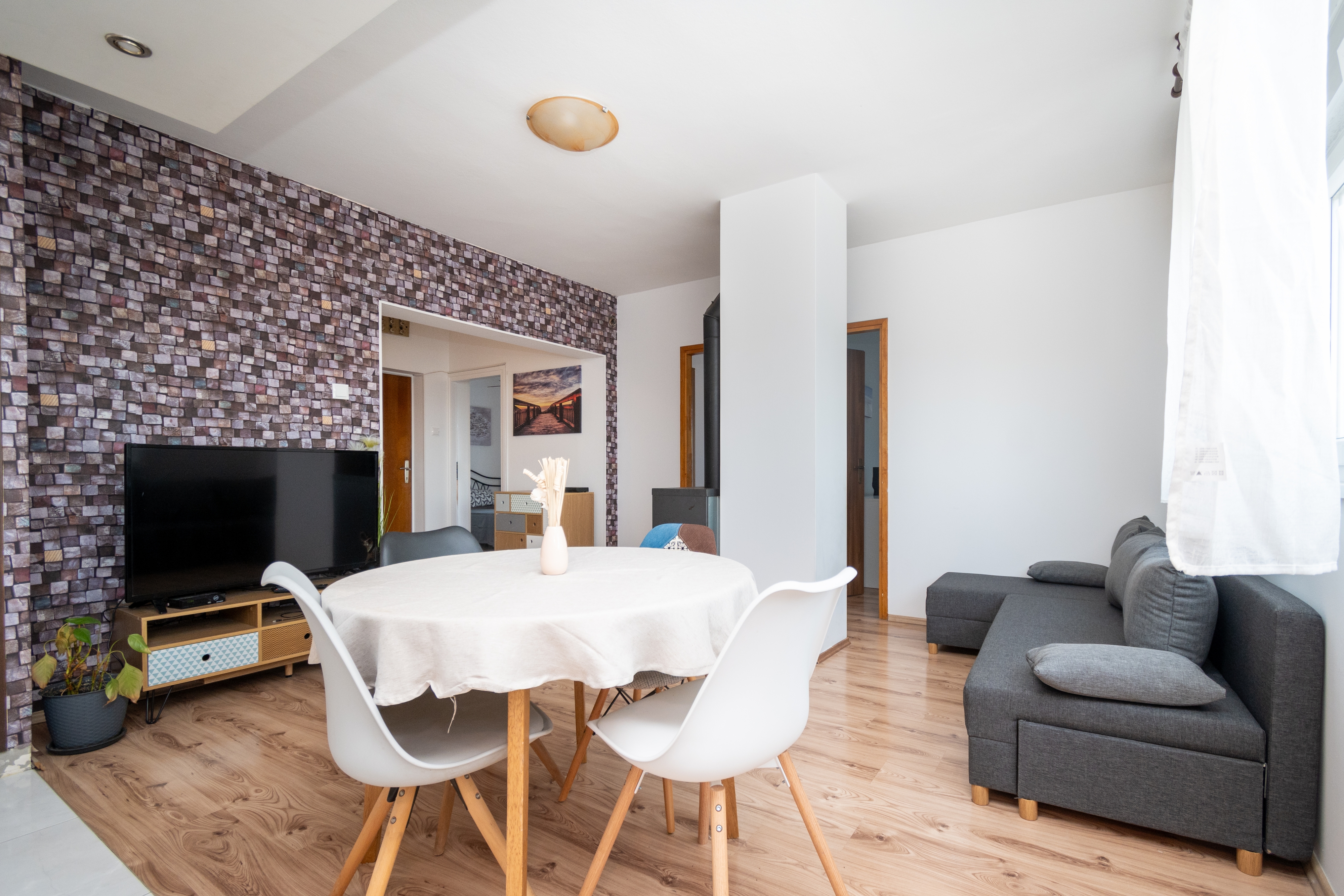 Three bedroom apartment with balcony Zadar (A-23521-a) Three bedroom apartment with balcony Zadar (A-23521-a)