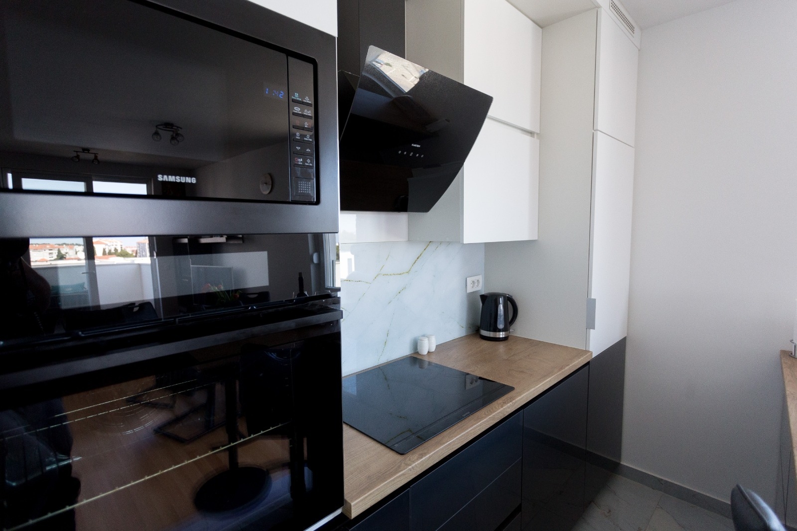 Two bedroom apartment with terrace and sea view Zadar  A-a