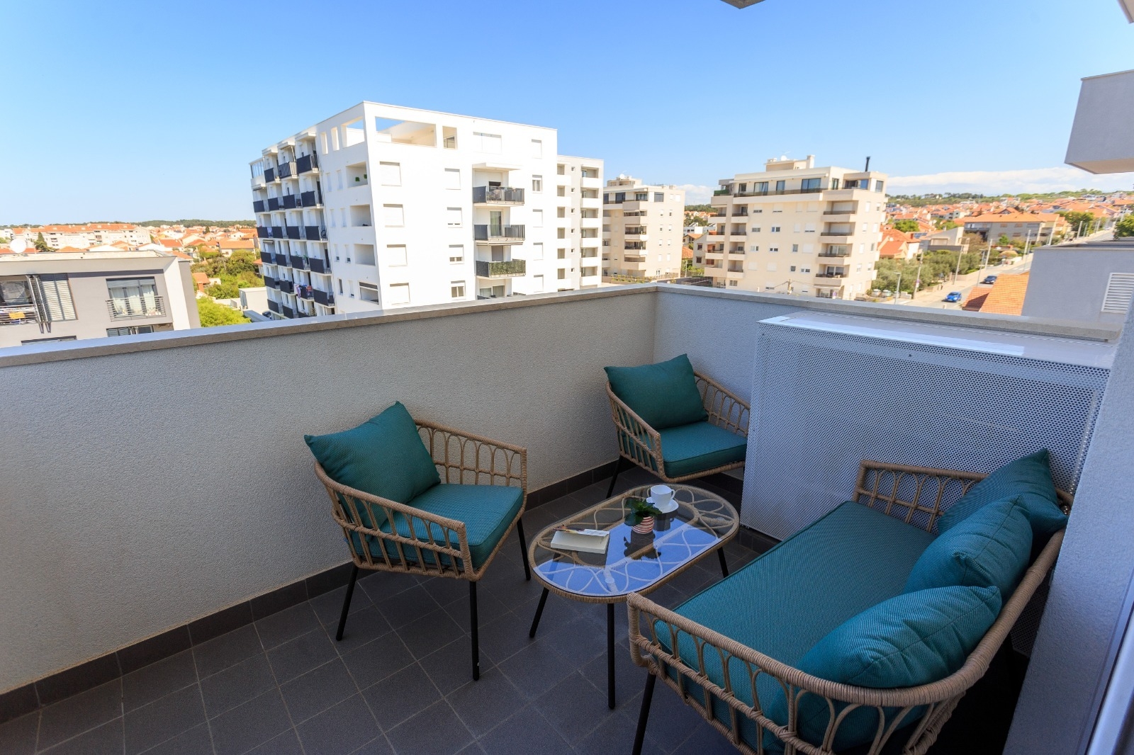 Two bedroom apartment with terrace and sea view Zadar  A-a