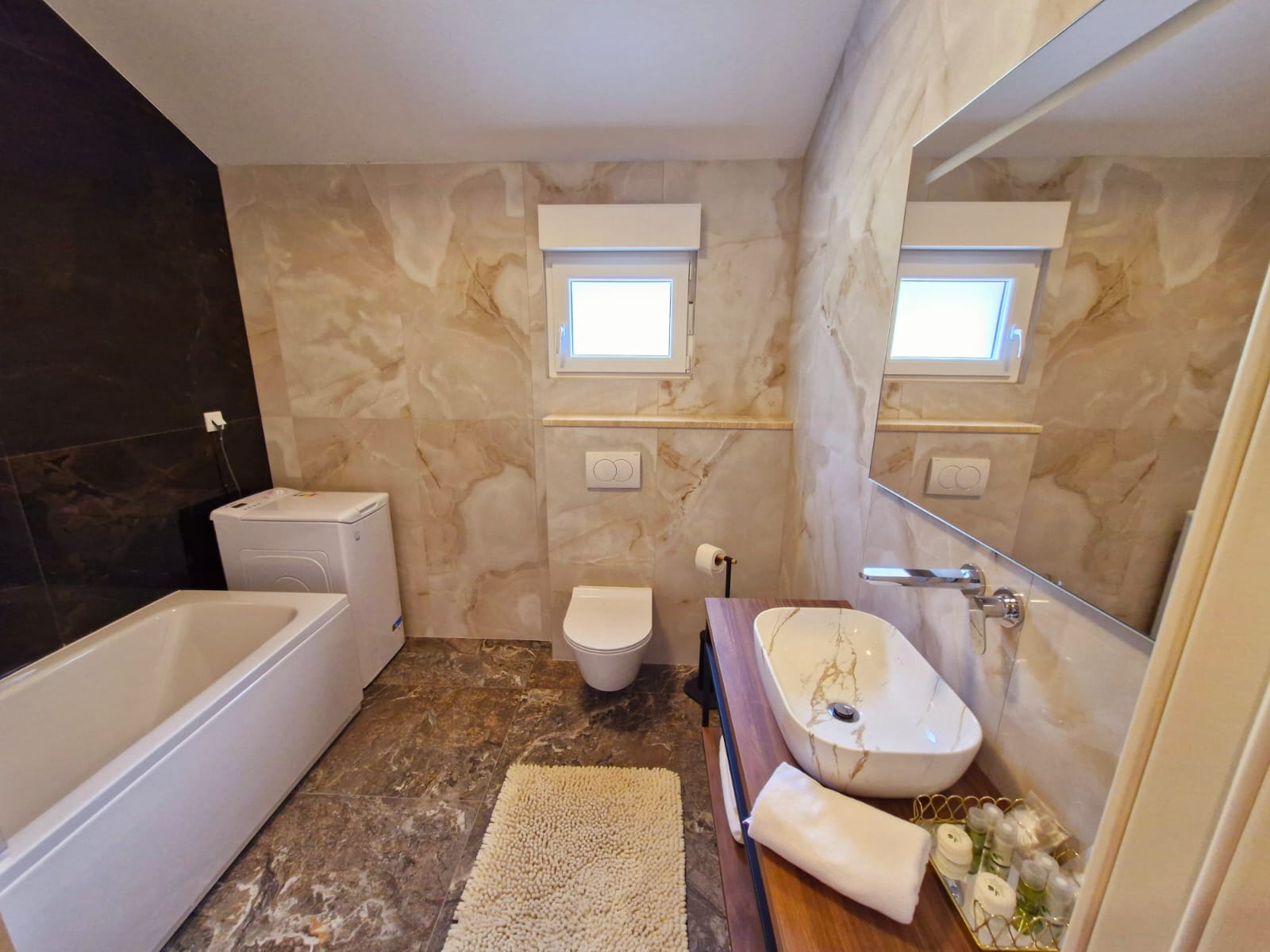 Two bedroom apartment with terrace and sea view Podstrana, Split  A-a