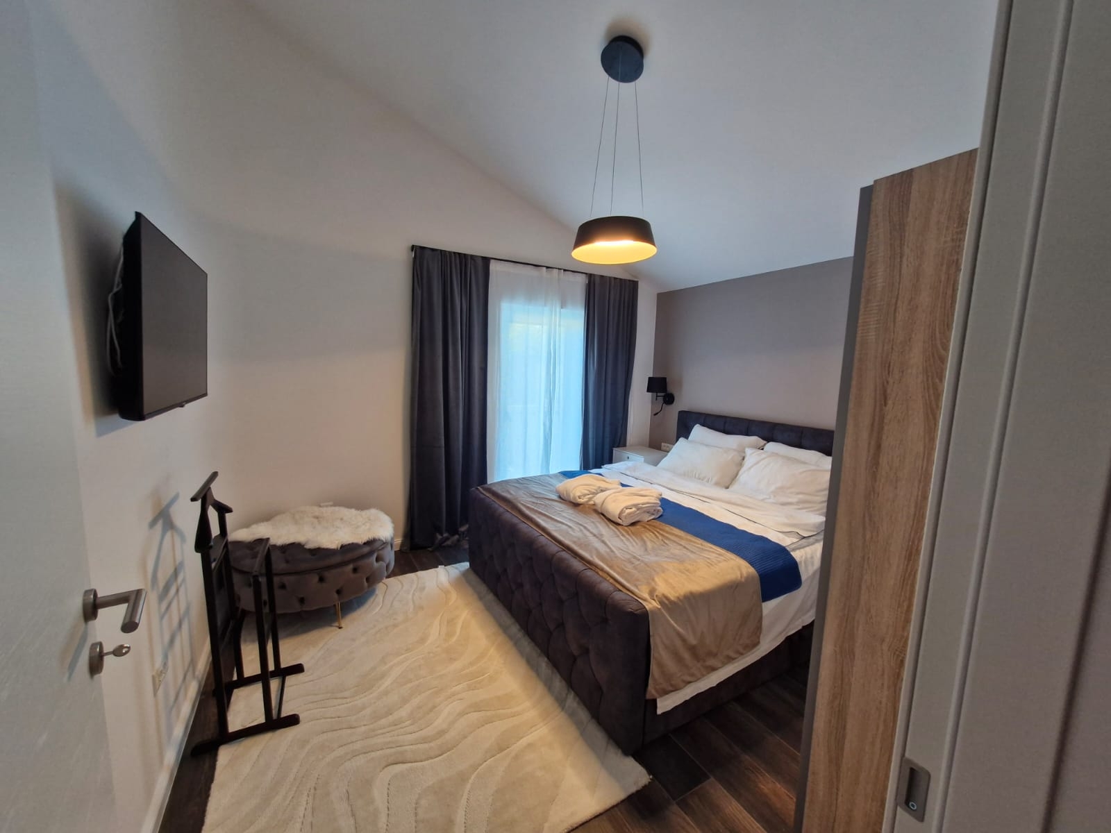 Two bedroom apartment with terrace and sea view Podstrana, Split  A-a