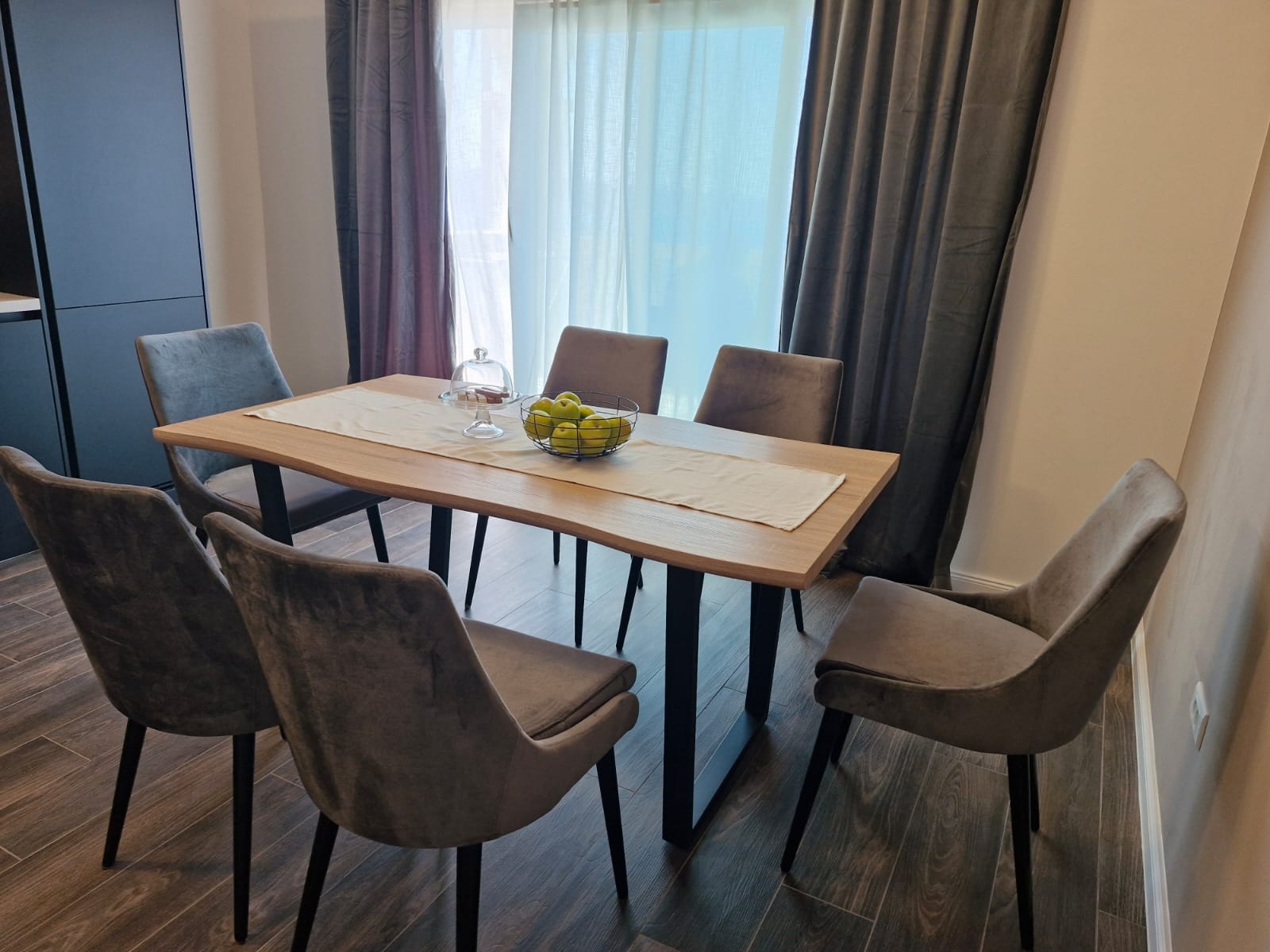 Two bedroom apartment with terrace and sea view Podstrana, Split  A-a