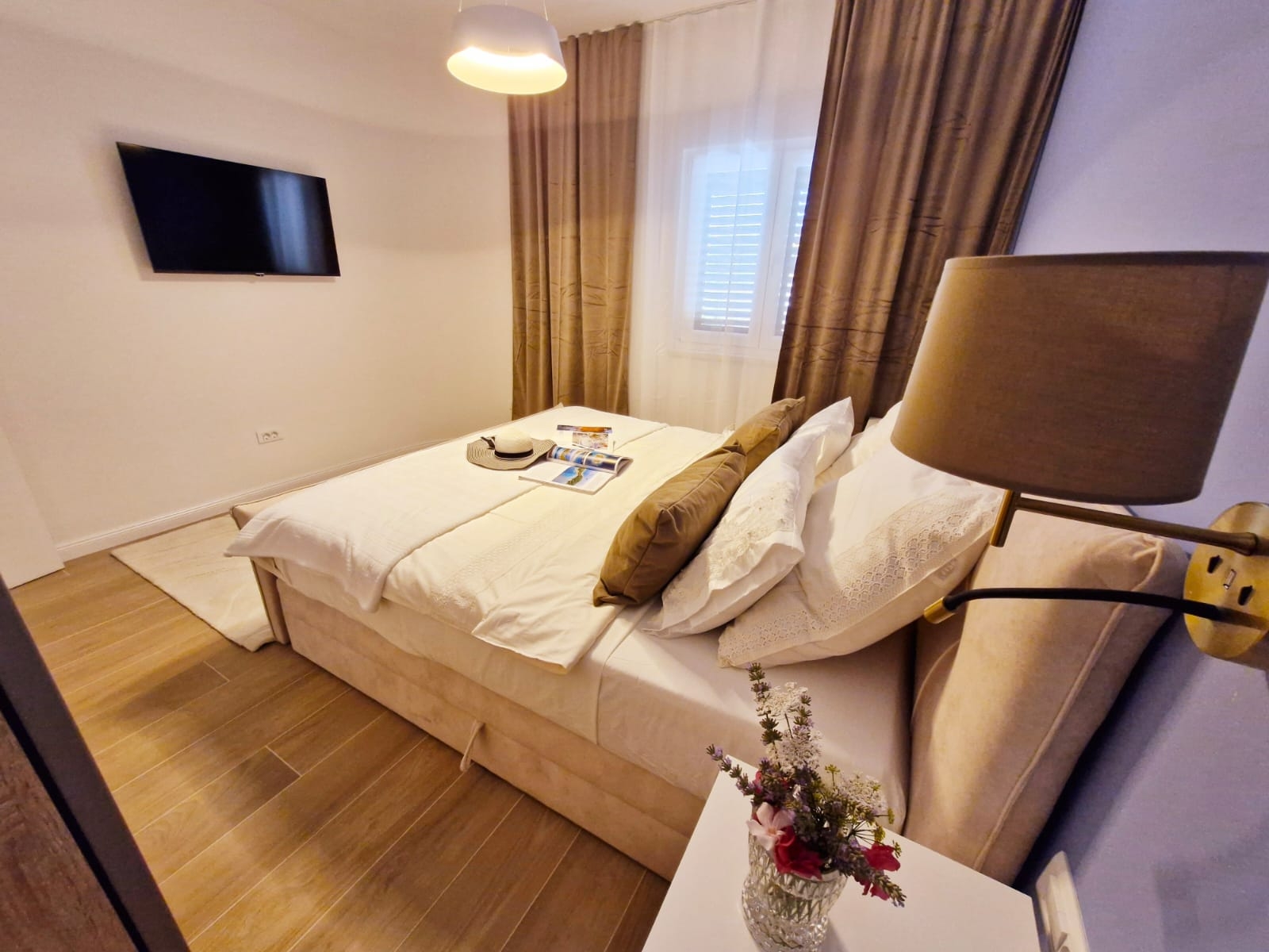 Two bedroom apartment with terrace and sea view Podstrana, Split  A-b