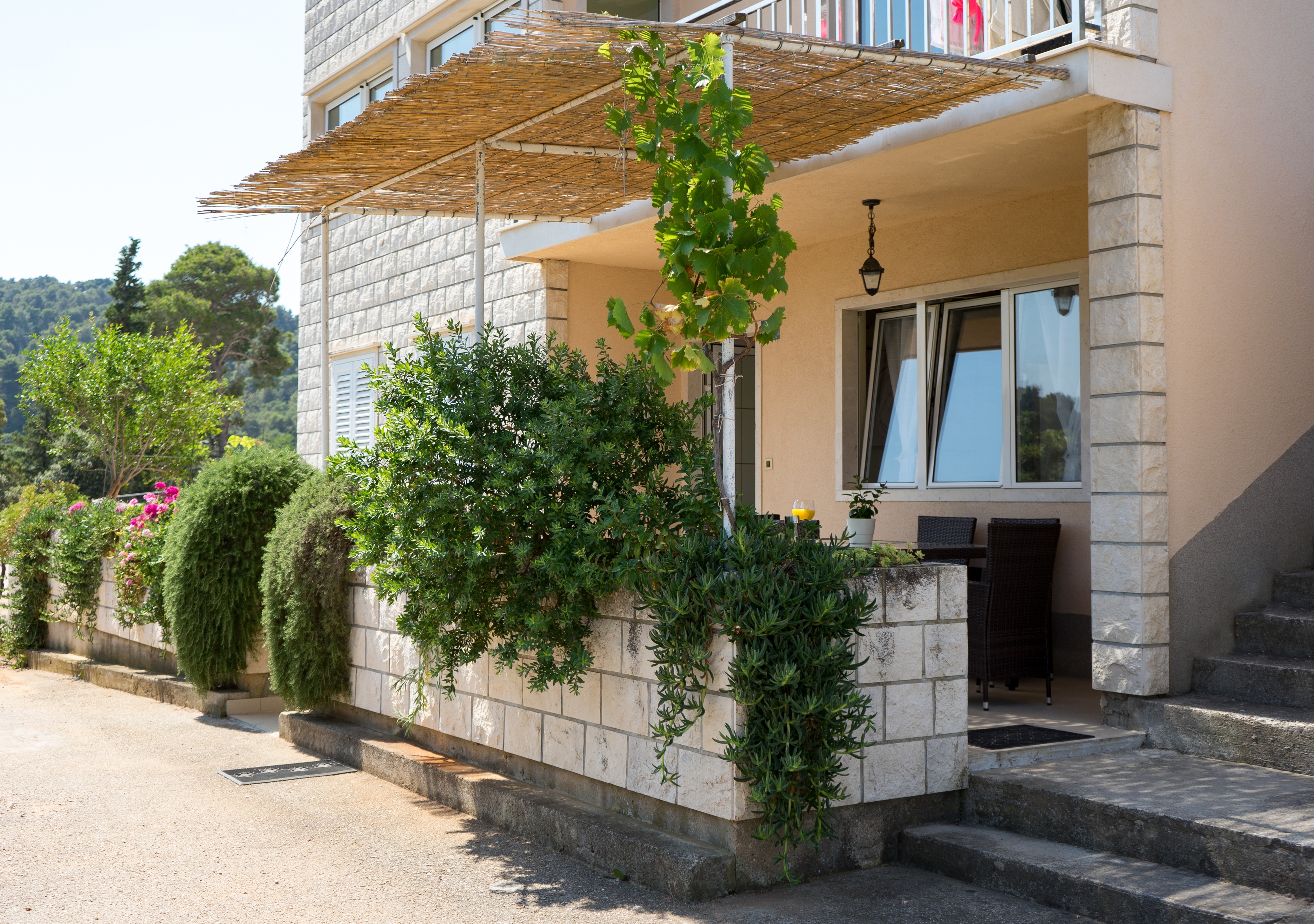 Three bedroom apartment with terrace and sea view Korčula  A-a