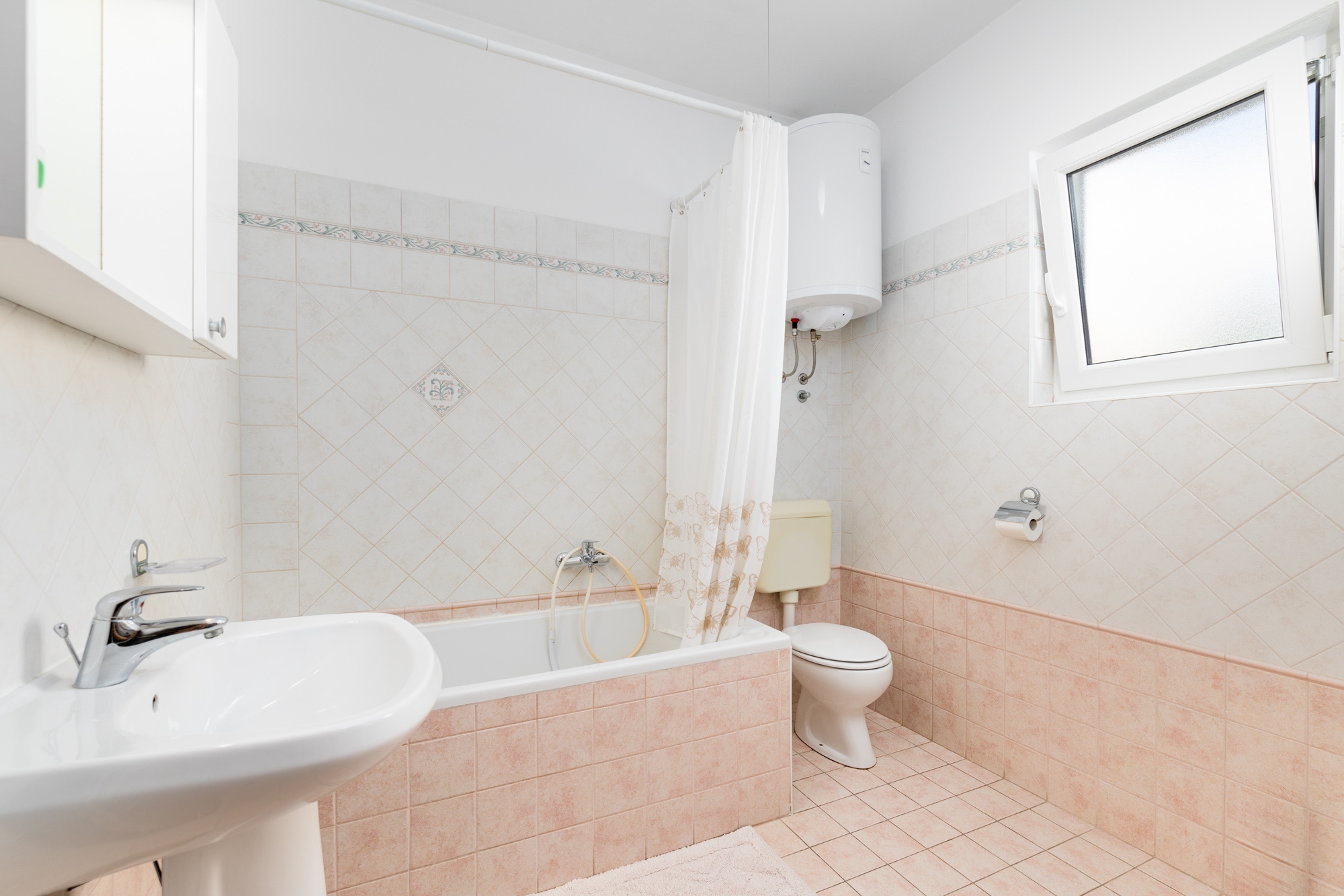 Three bedroom apartment with balcony Baška, Krk  A-a