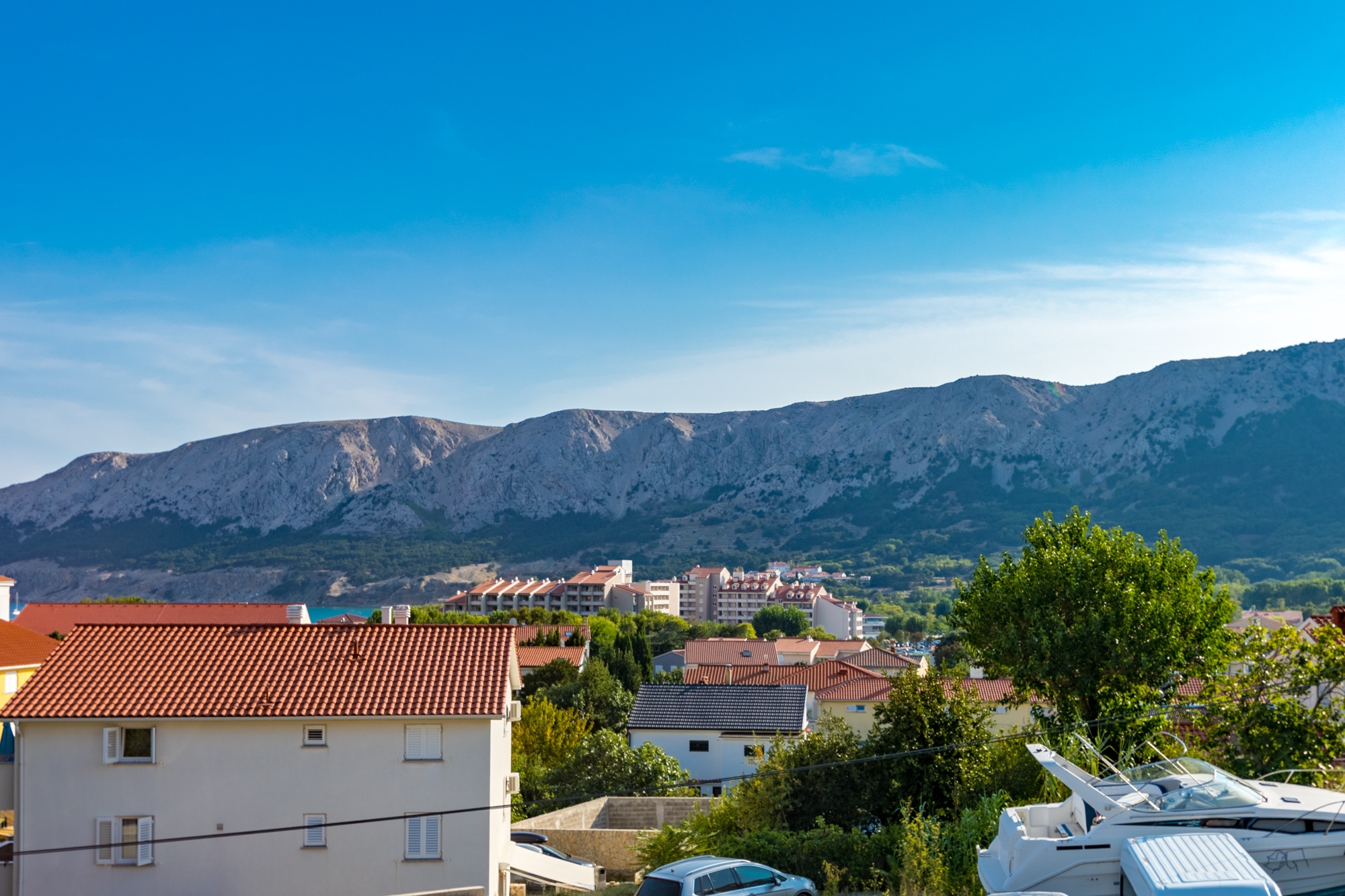 Three bedroom apartment with balcony and sea view Baška, Krk  A-b