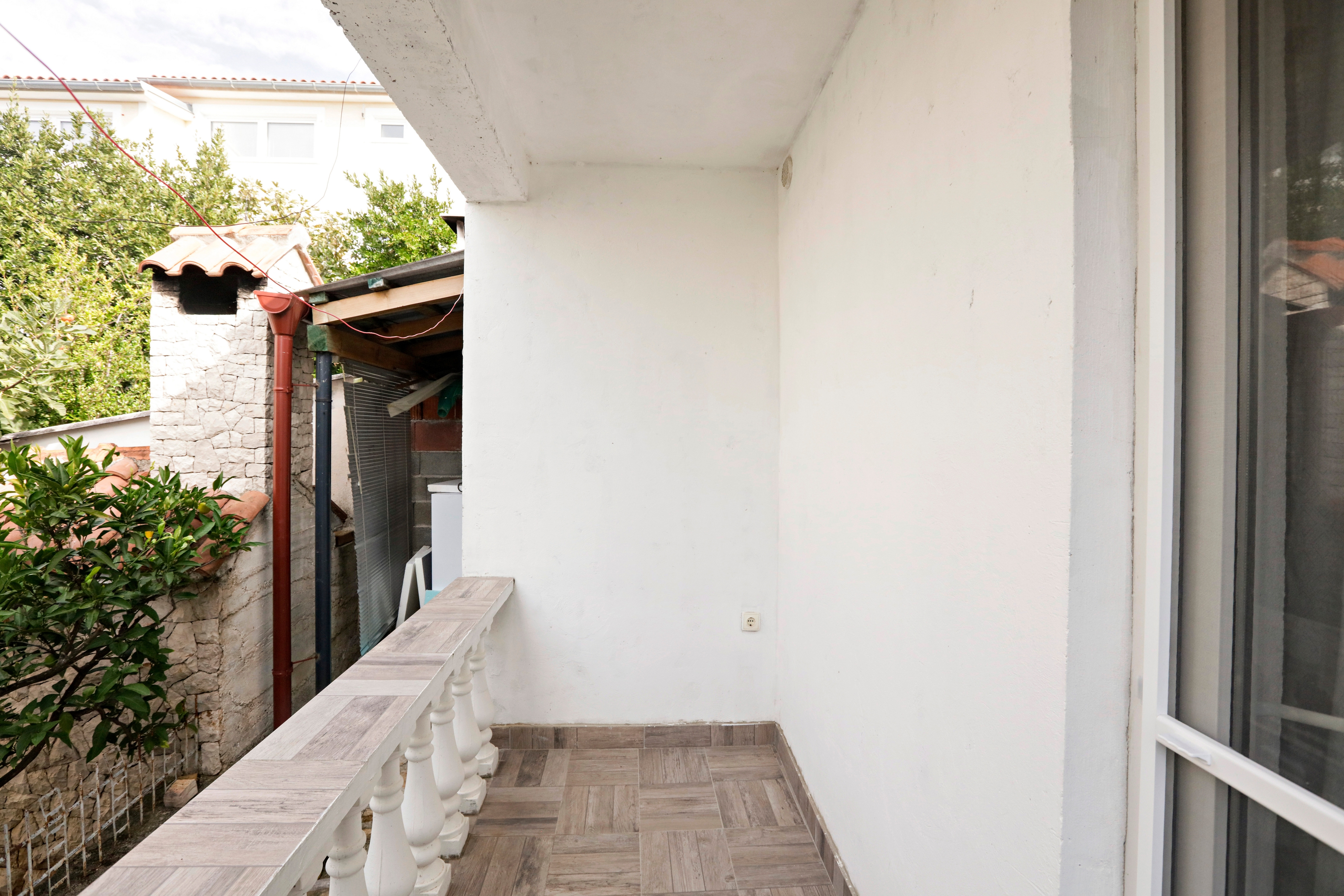 Three bedroom apartment with terrace Kanica, Rogoznica  A-a