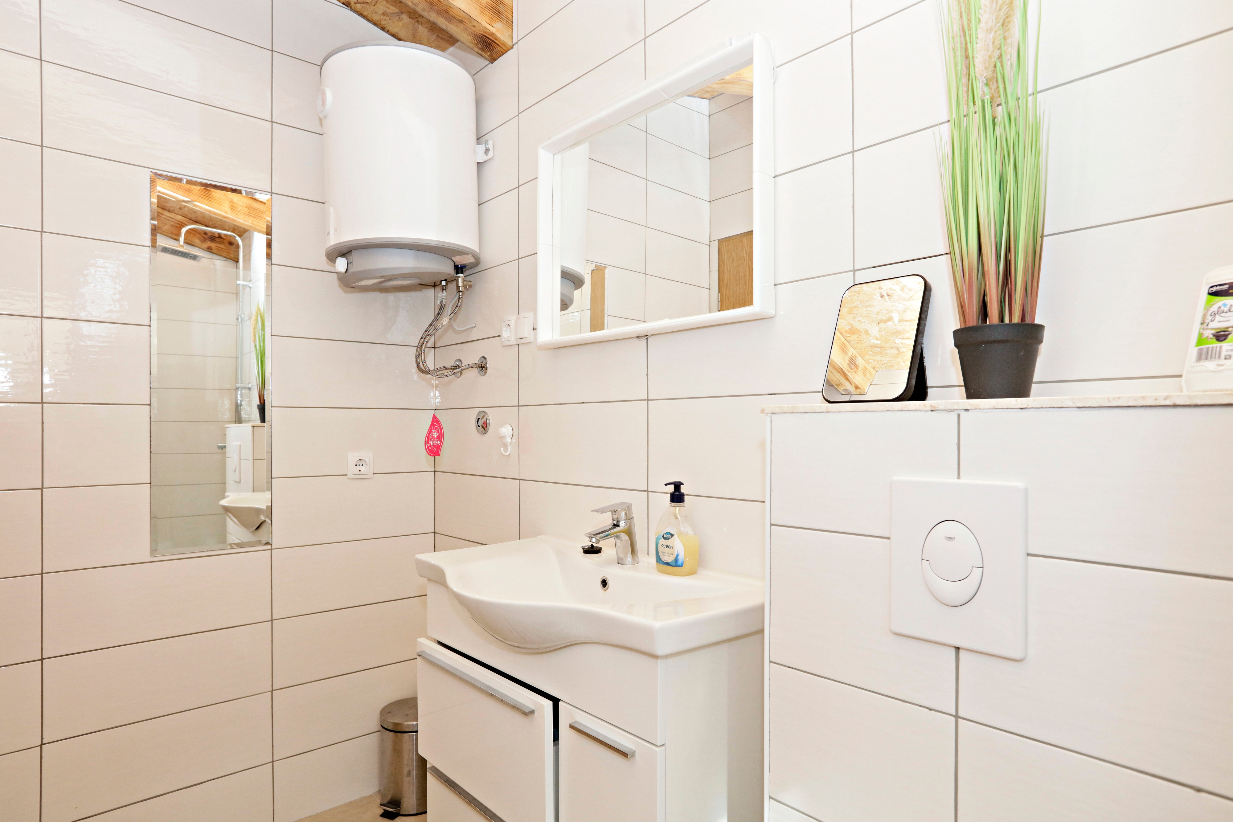 One bedroom apartment with terrace Kanica, Rogoznica  A-b