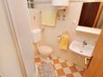 Salle de bain Crikvenica, Salle de bain dans l’hébergement en type studio-apartment, animaux acceptés et WiFi.