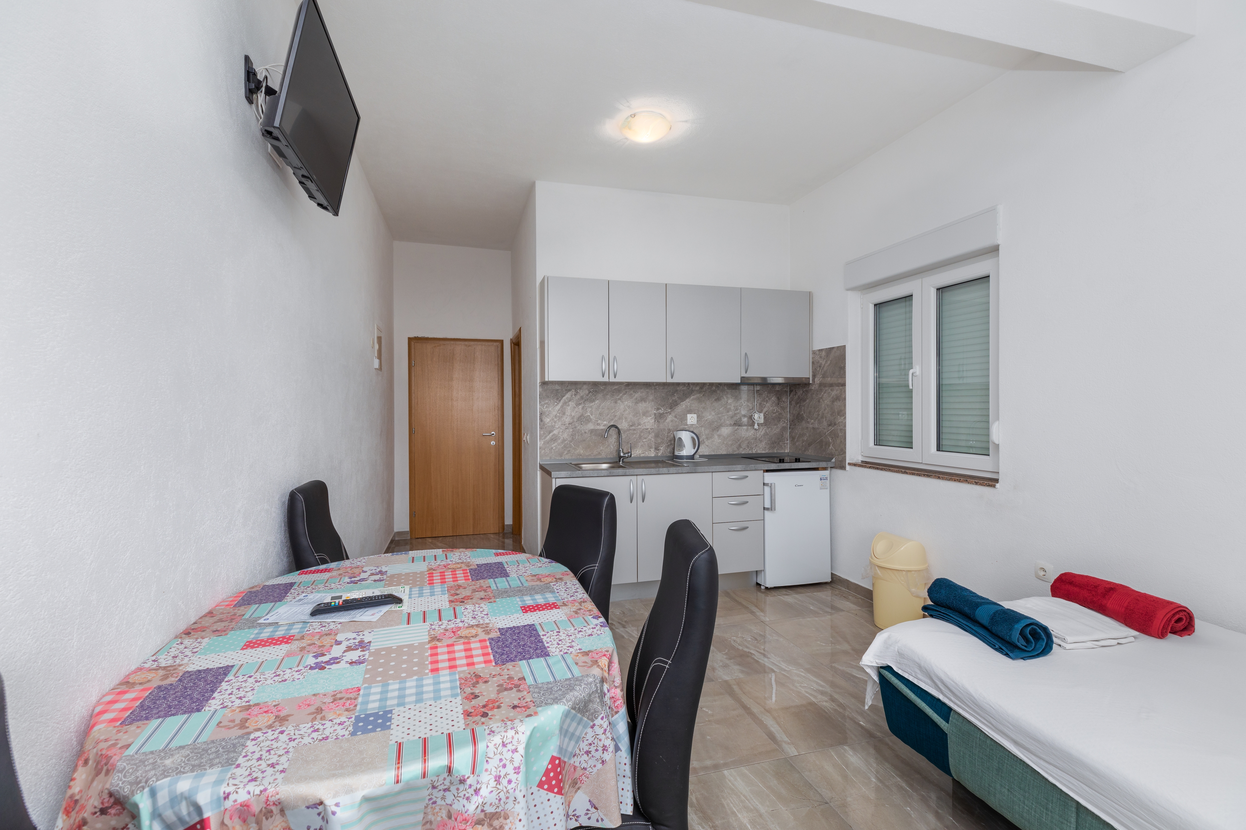 Top Makarska Krvavica Top Makarska Krvavica