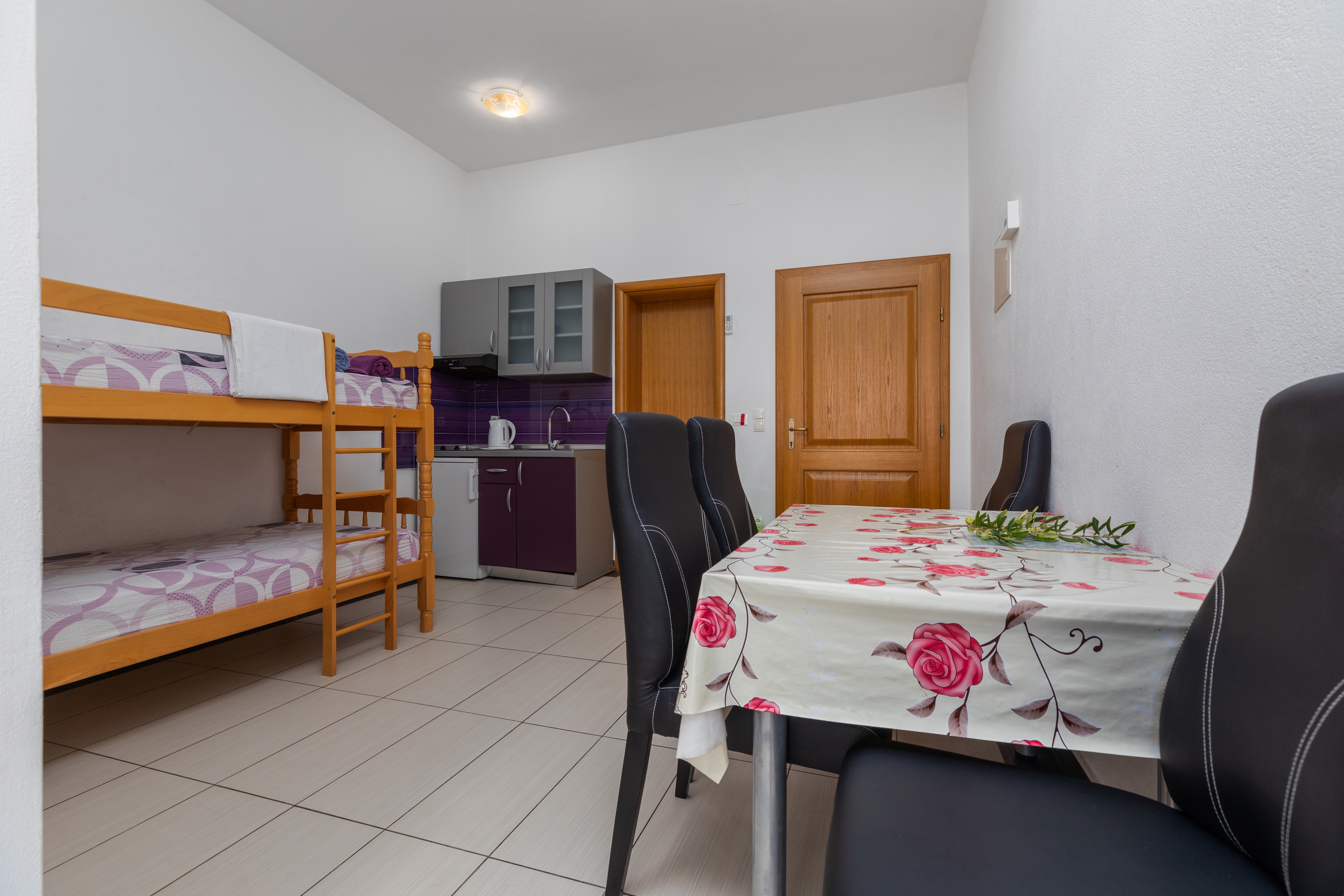 Top Makarska Krvavica Top Makarska Krvavica