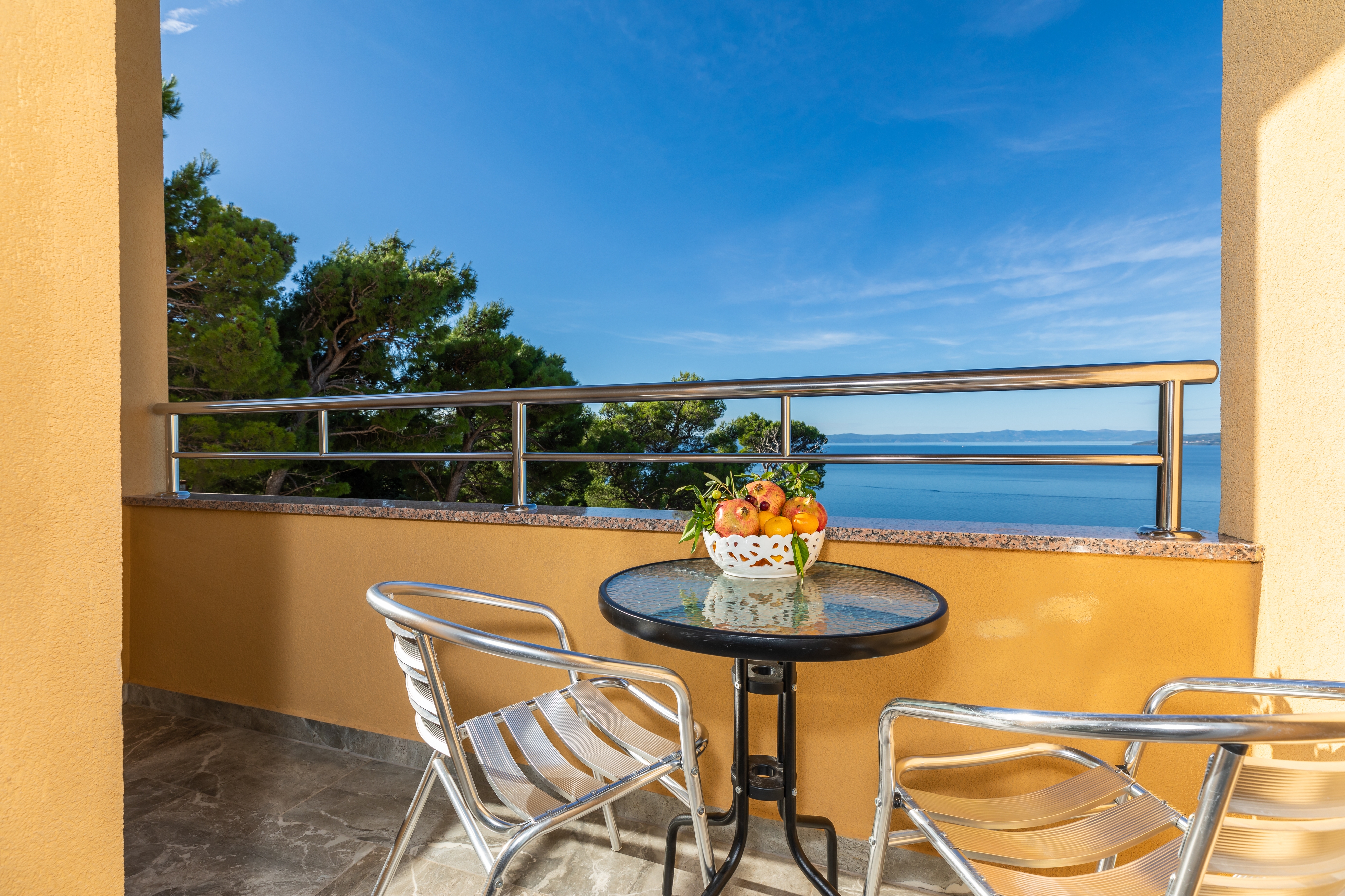 Studio flat with balcony and sea view Krvavica, Makarska (AS-23540-b) Studio flat with balcony and sea view Krvavica, Makarska (AS-23540-b)