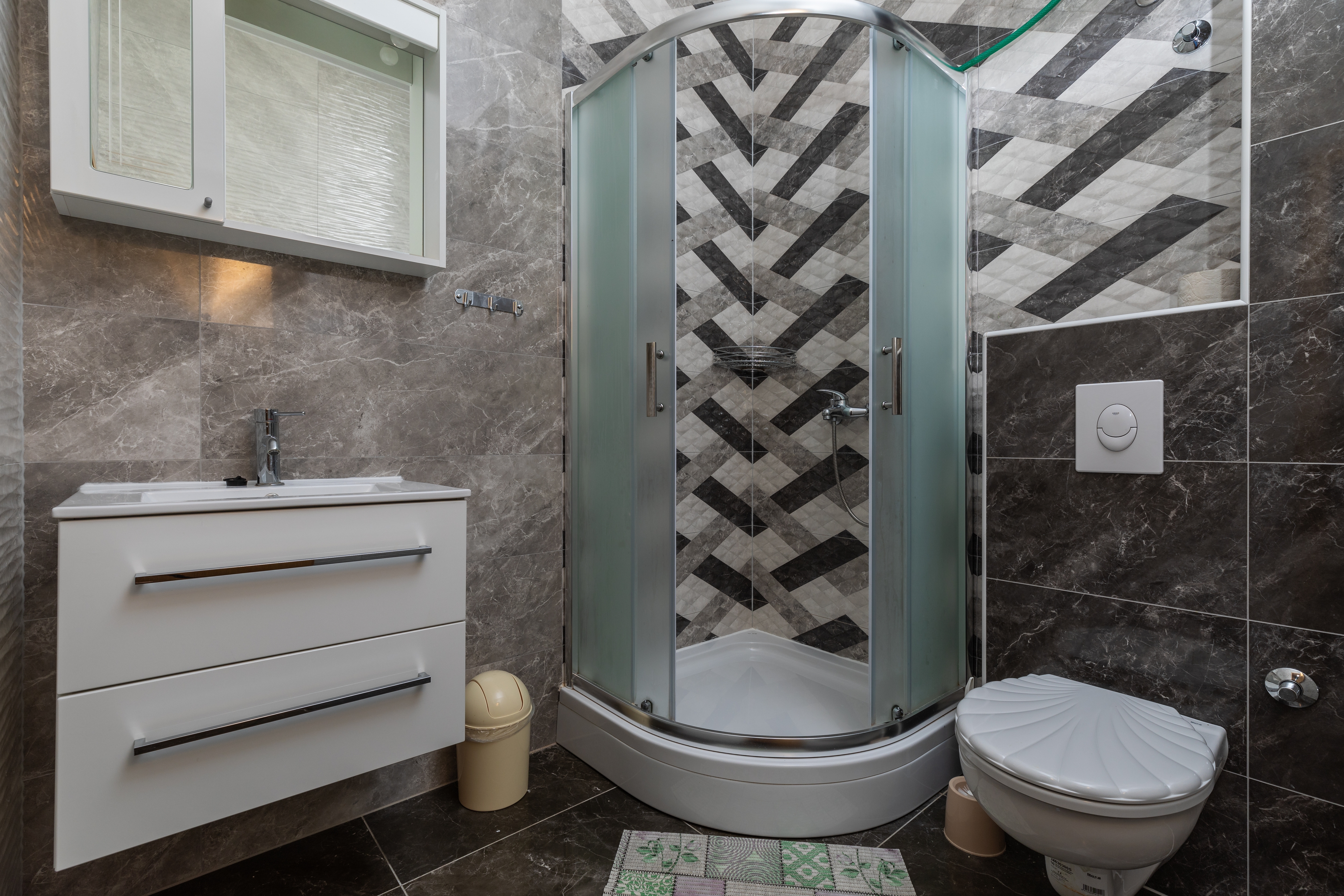 Top Makarska Krvavica Top Makarska Krvavica