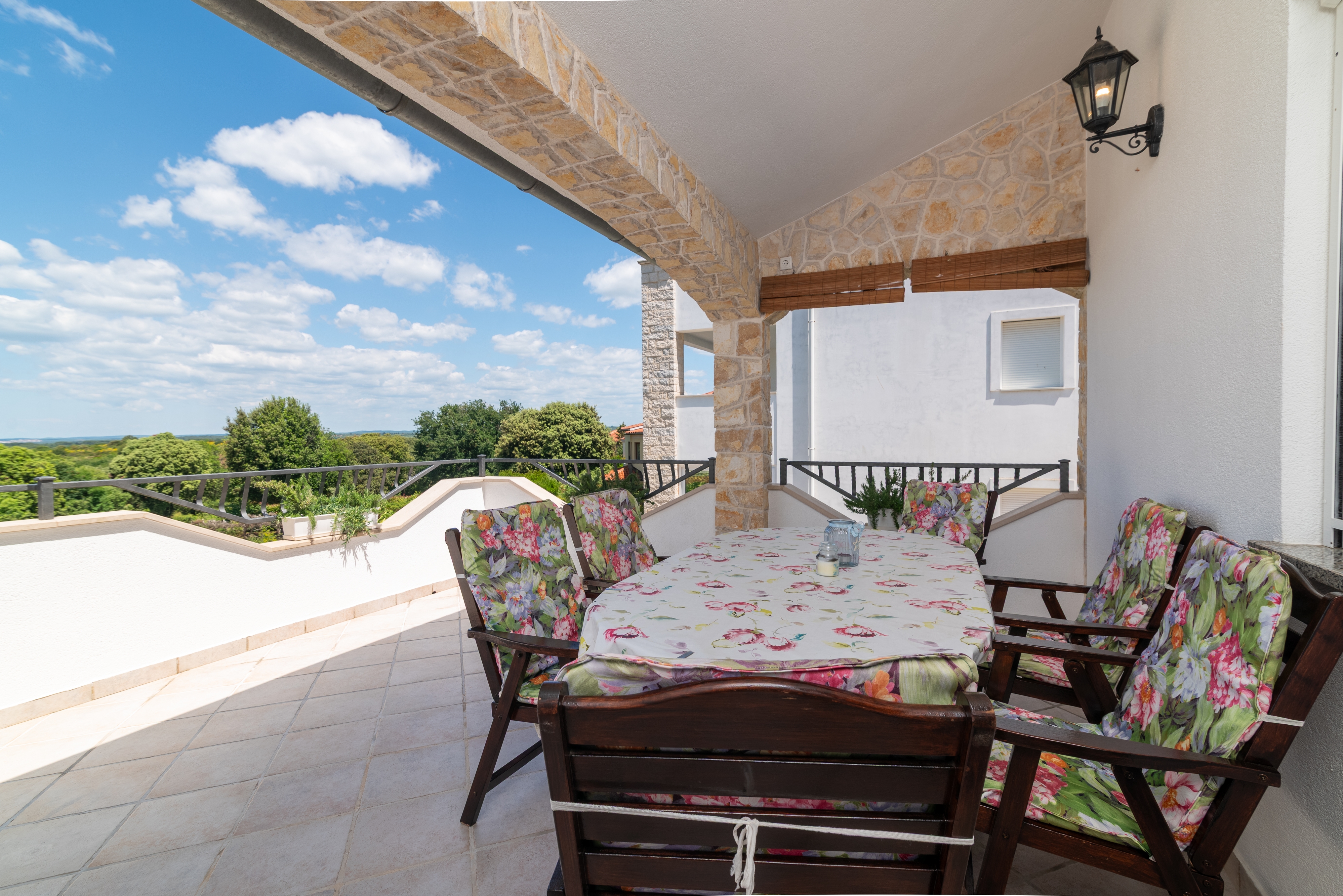 Two bedroom apartment with terrace and sea view Štinjan, Pula  A-b