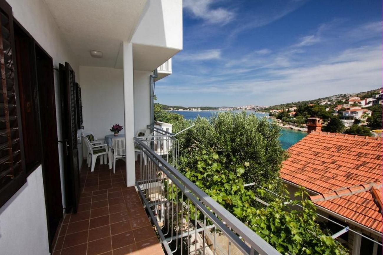 Two bedroom apartment near beach Cove Kalebova Luka, Rogoznica (A-23548-a)