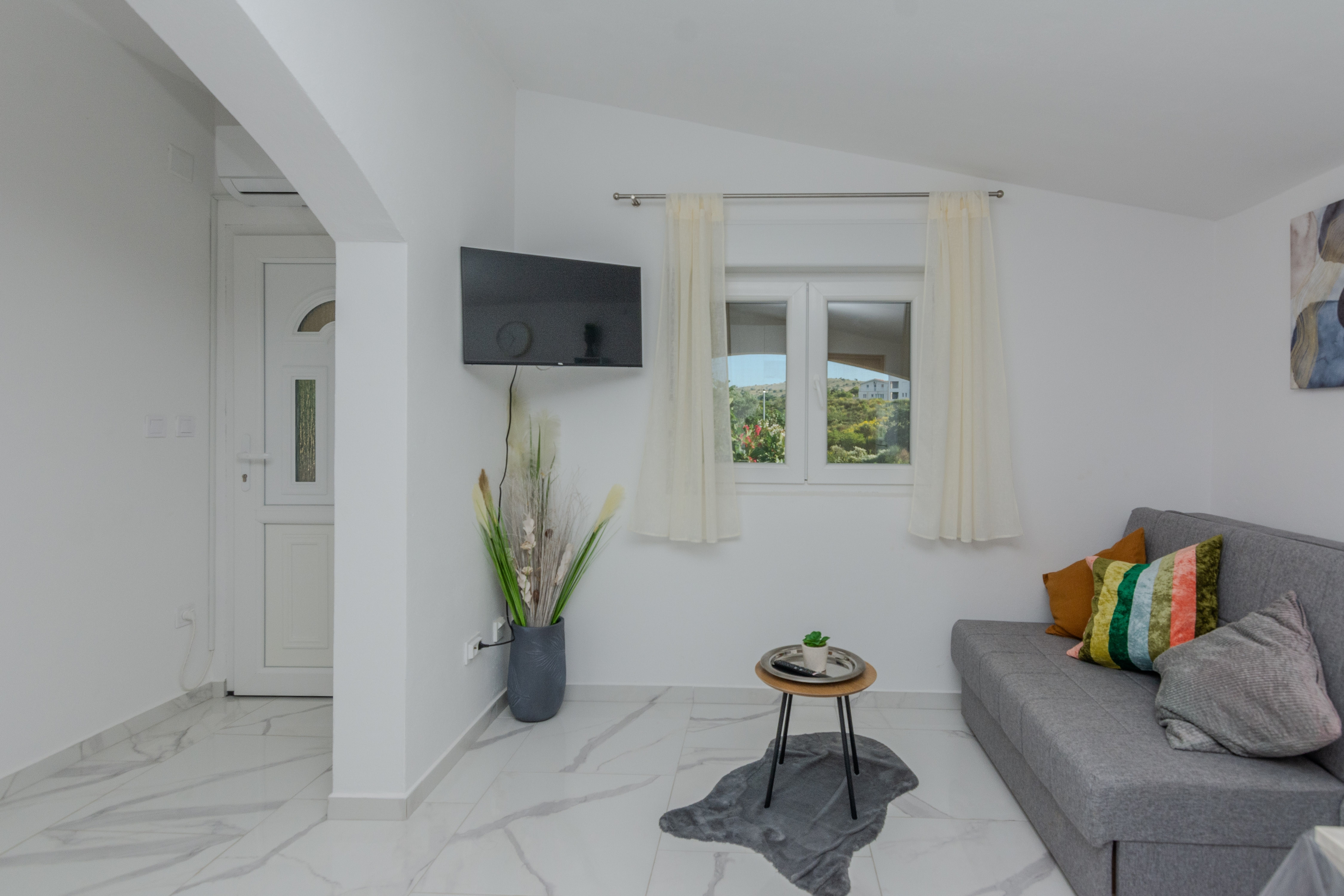 Three bedroom apartment with terrace Vir - Lozice, Vir (A-23549-a)