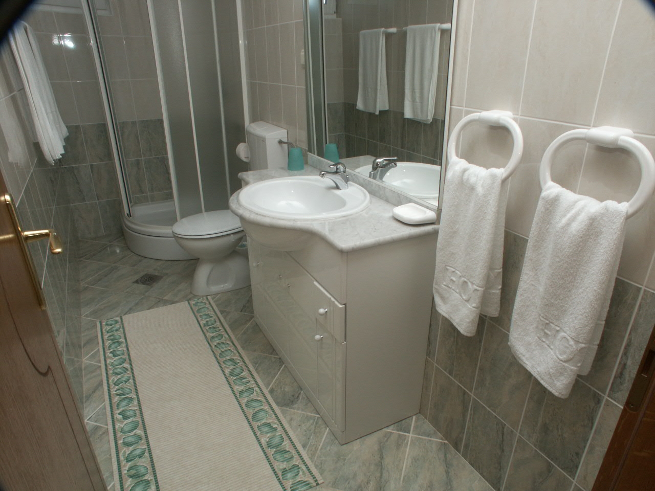 Two bedroom apartment with terrace and sea view Selce, Crikvenica  A-a