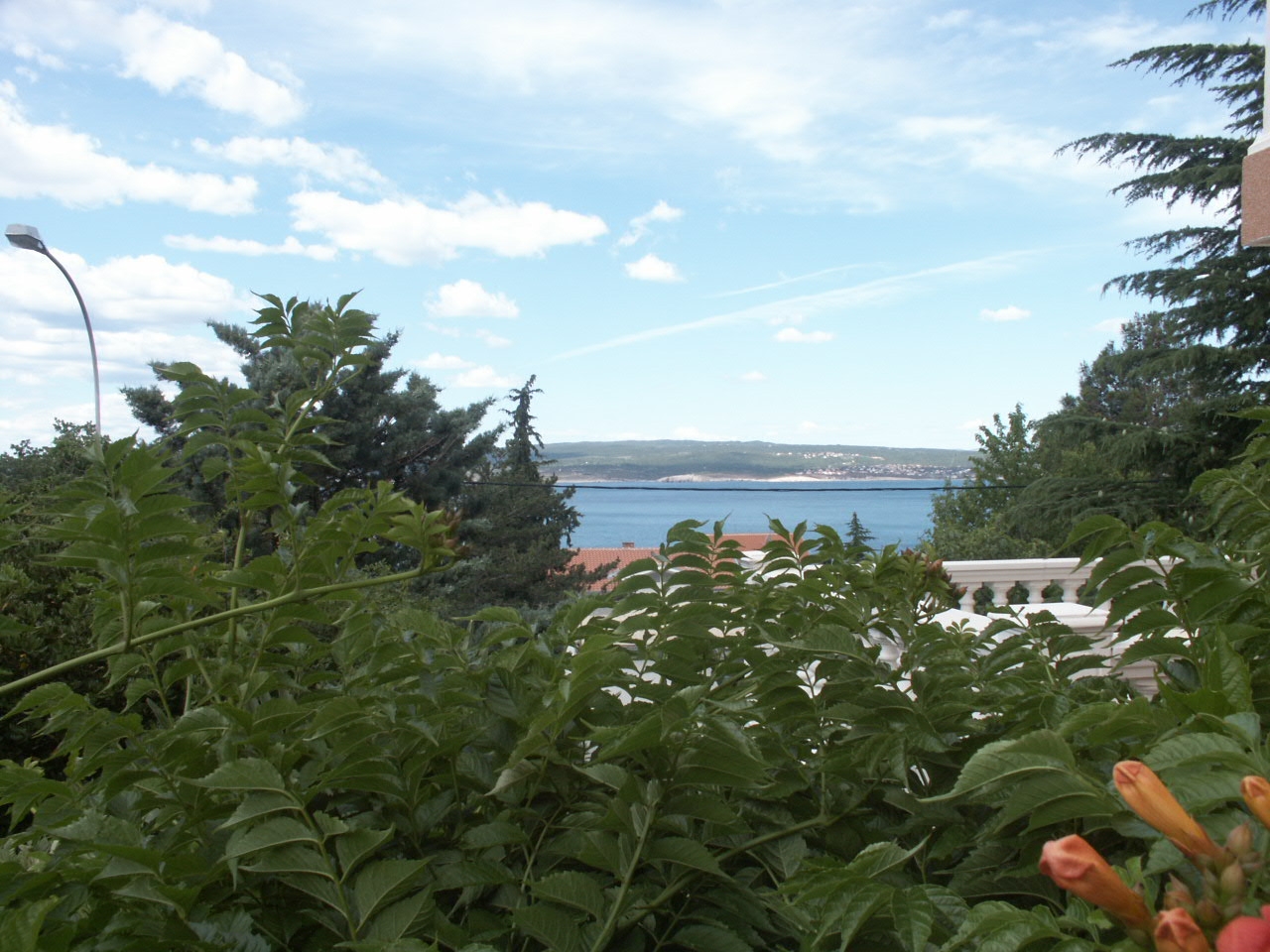 Two bedroom apartment with terrace and sea view Selce, Crikvenica  A-a