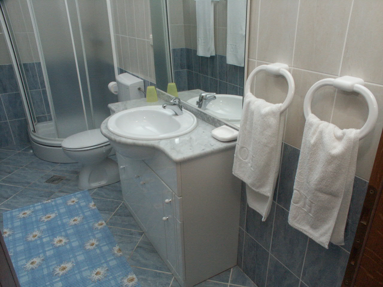 Two bedroom apartment with terrace and sea view Selce, Crikvenica  A-b