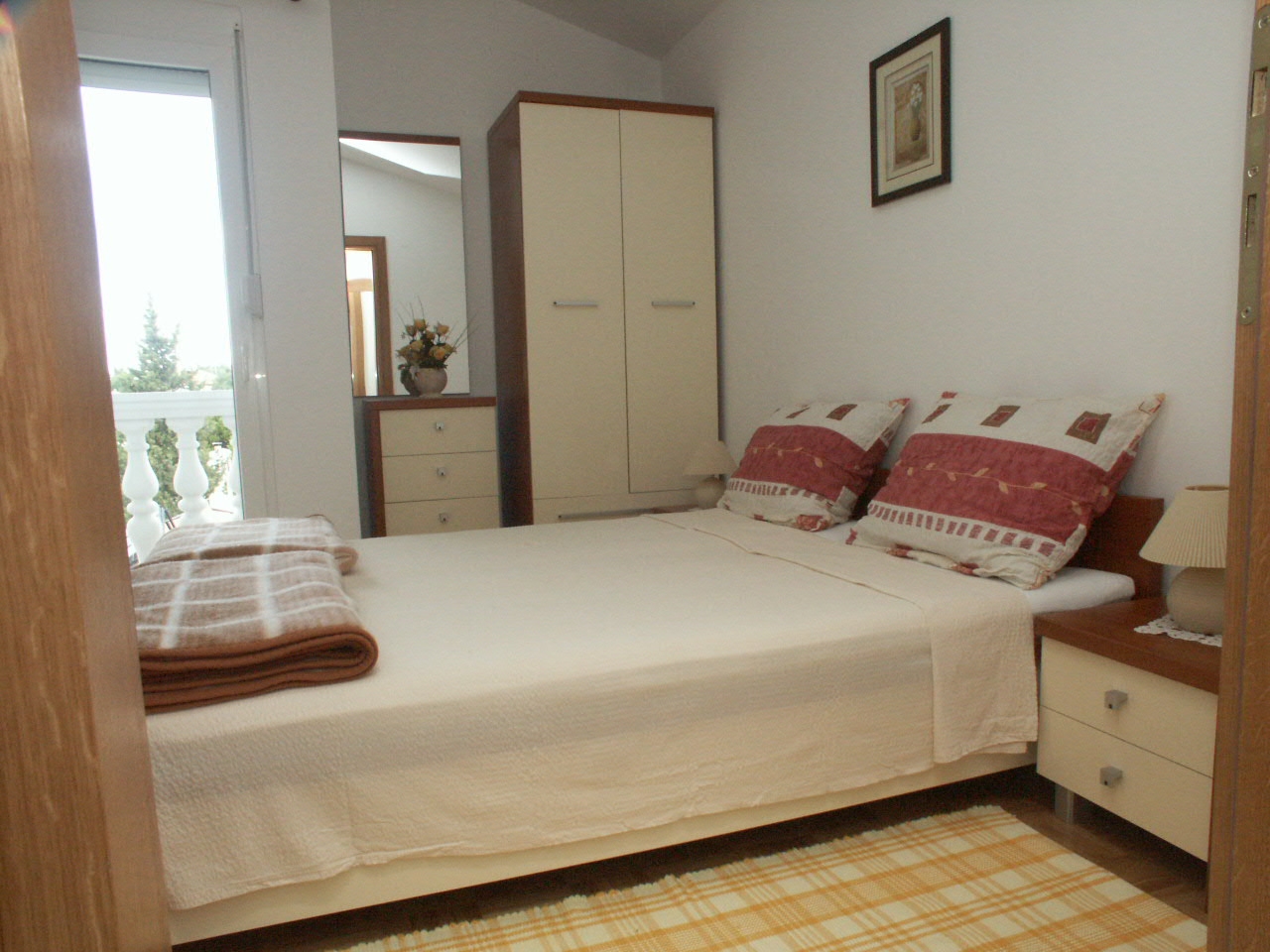 Two bedroom apartment with terrace and sea view Selce, Crikvenica  A-b