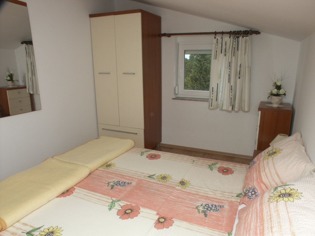Two bedroom apartment with terrace and sea view Selce, Crikvenica  A-b