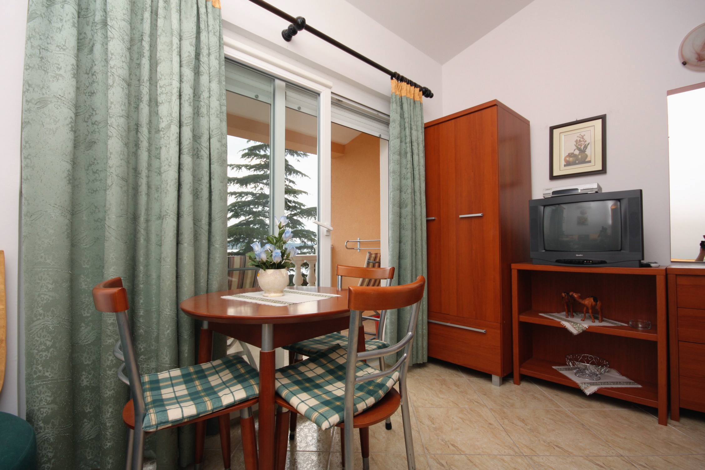 One bedroom apartment with terrace and sea view Selce, Crikvenica  A-c