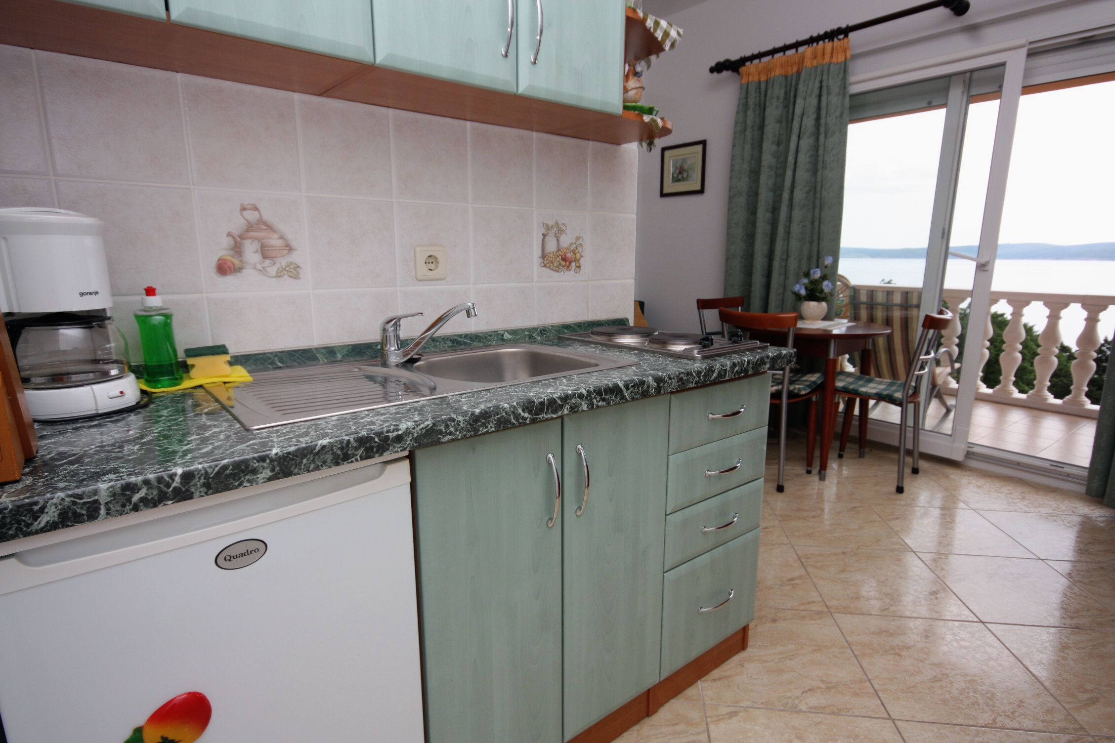 One bedroom apartment with terrace and sea view Selce, Crikvenica  A-c