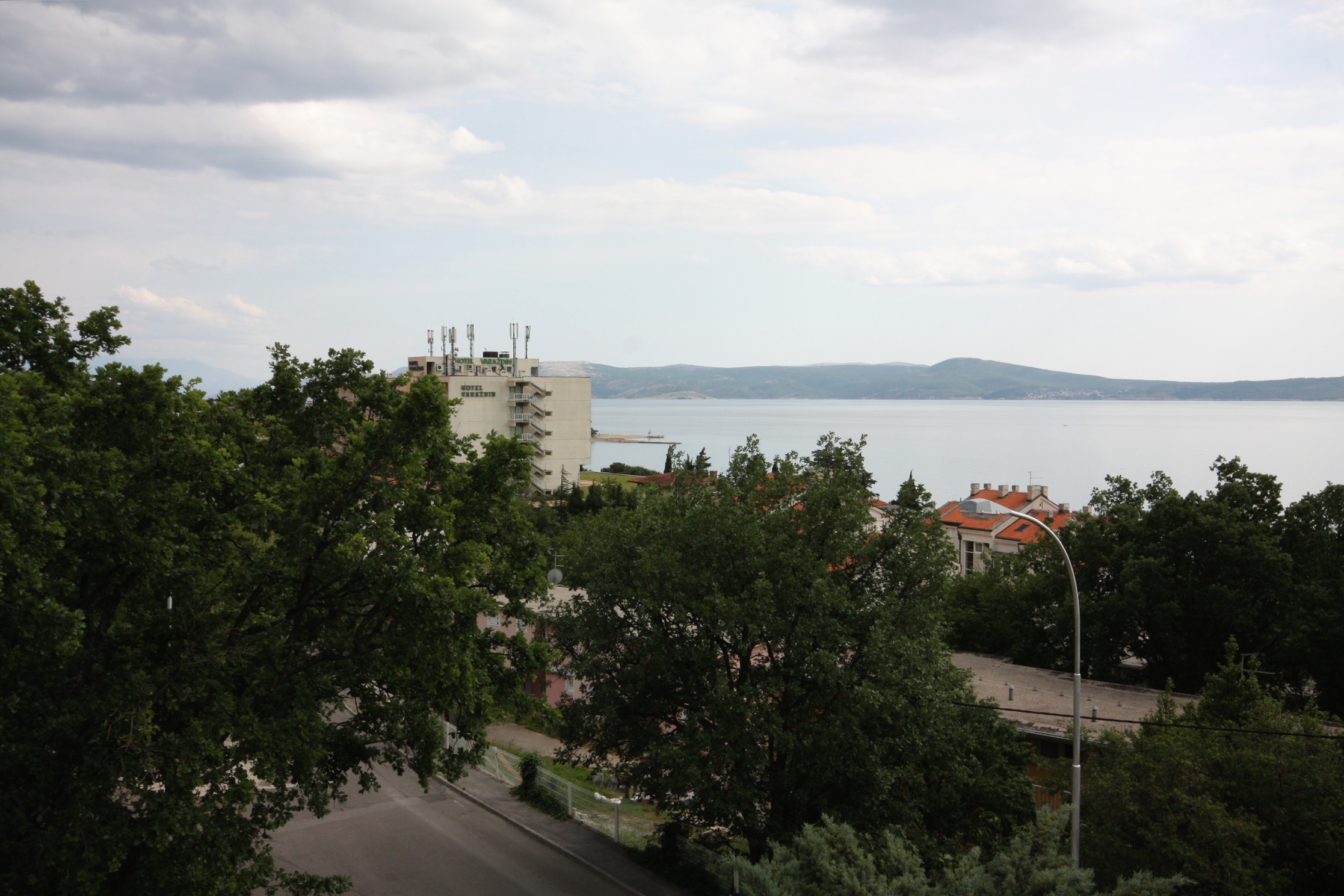 One bedroom apartment with terrace and sea view Selce, Crikvenica  A-c