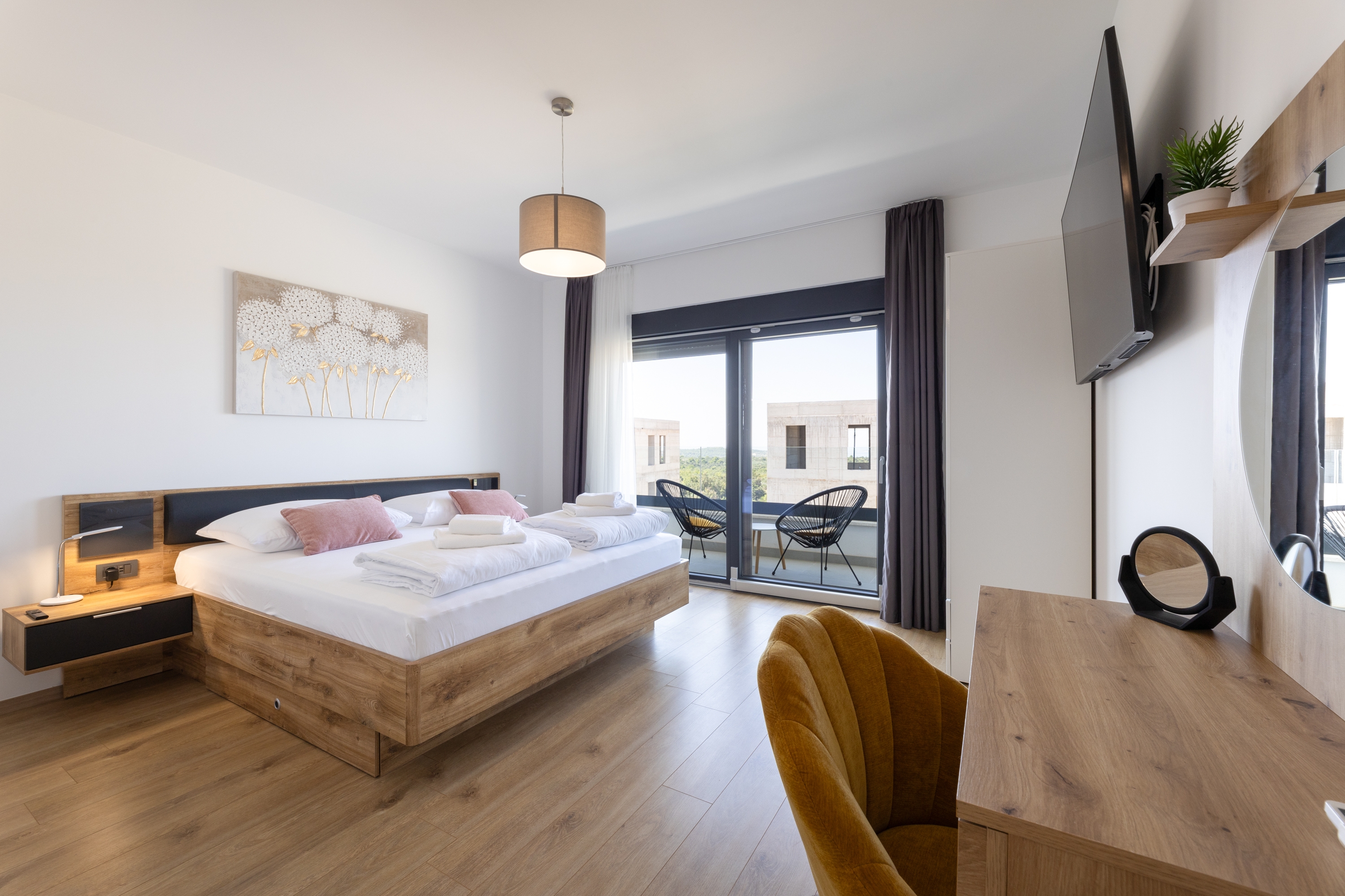 Comfortable and spacious house with terrace and sea view Primošten  K