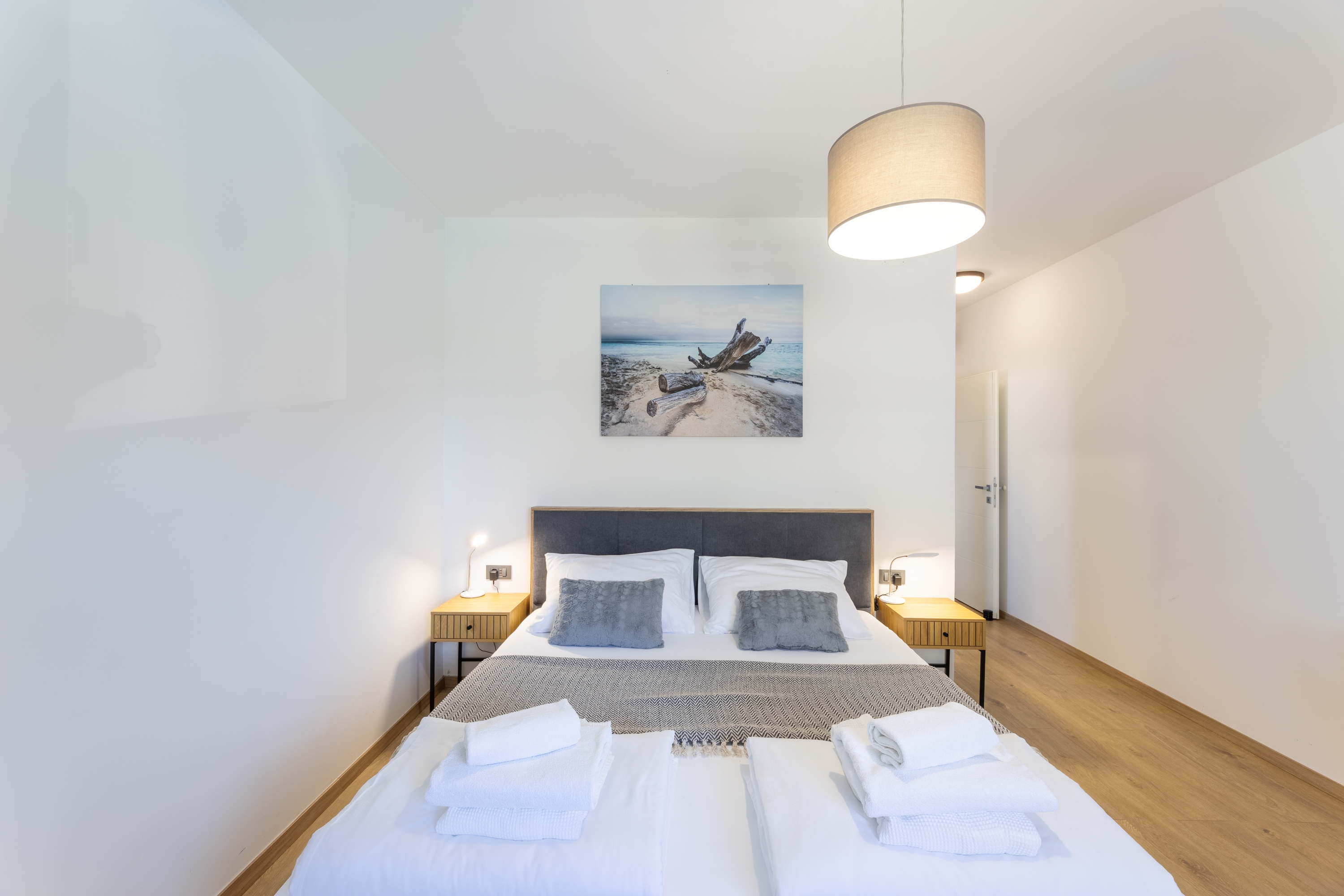 Comfortable and spacious house with terrace and sea view Primošten  K