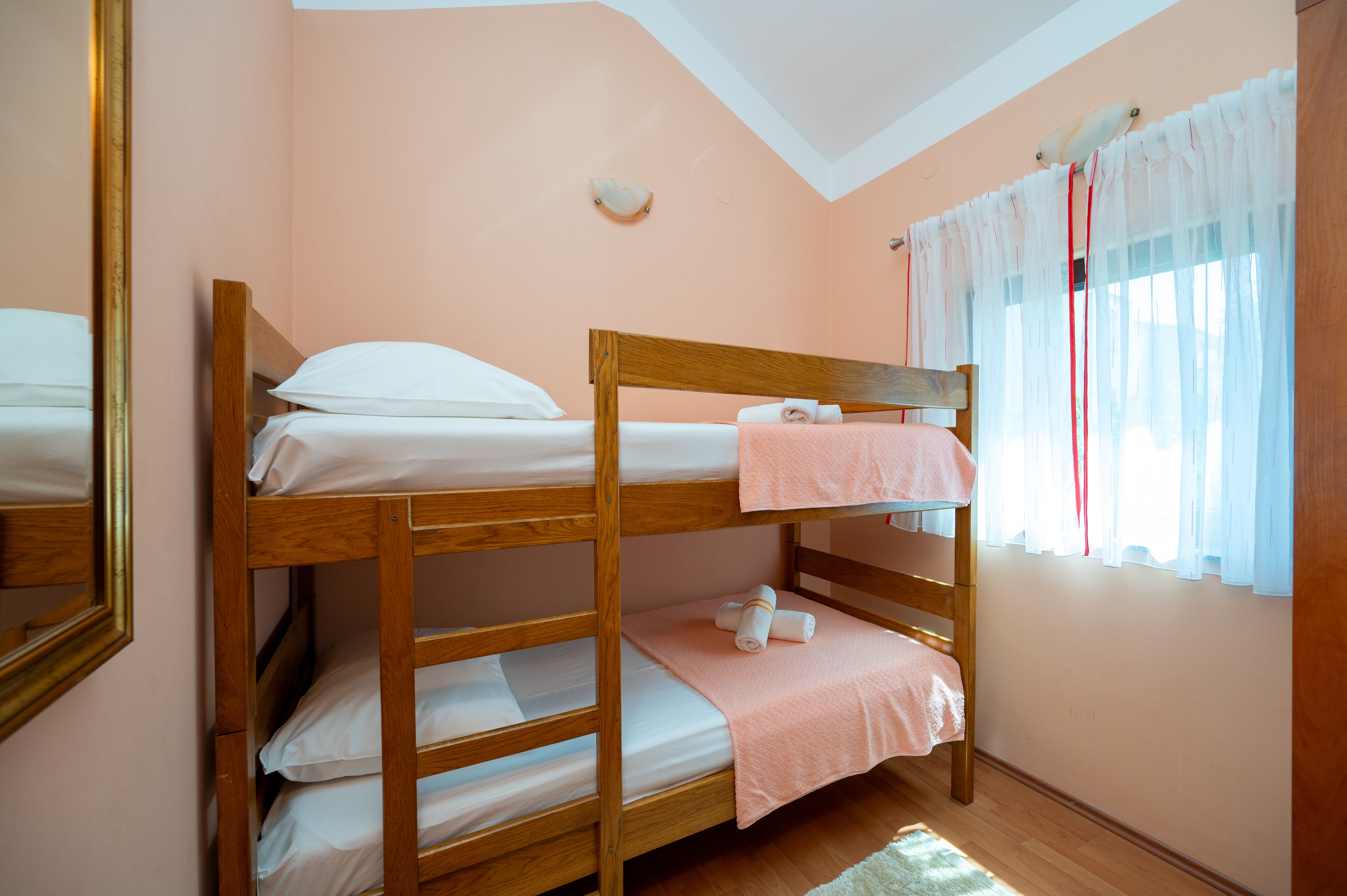 Two bedroom apartment with terrace Nin, Zadar  A-b