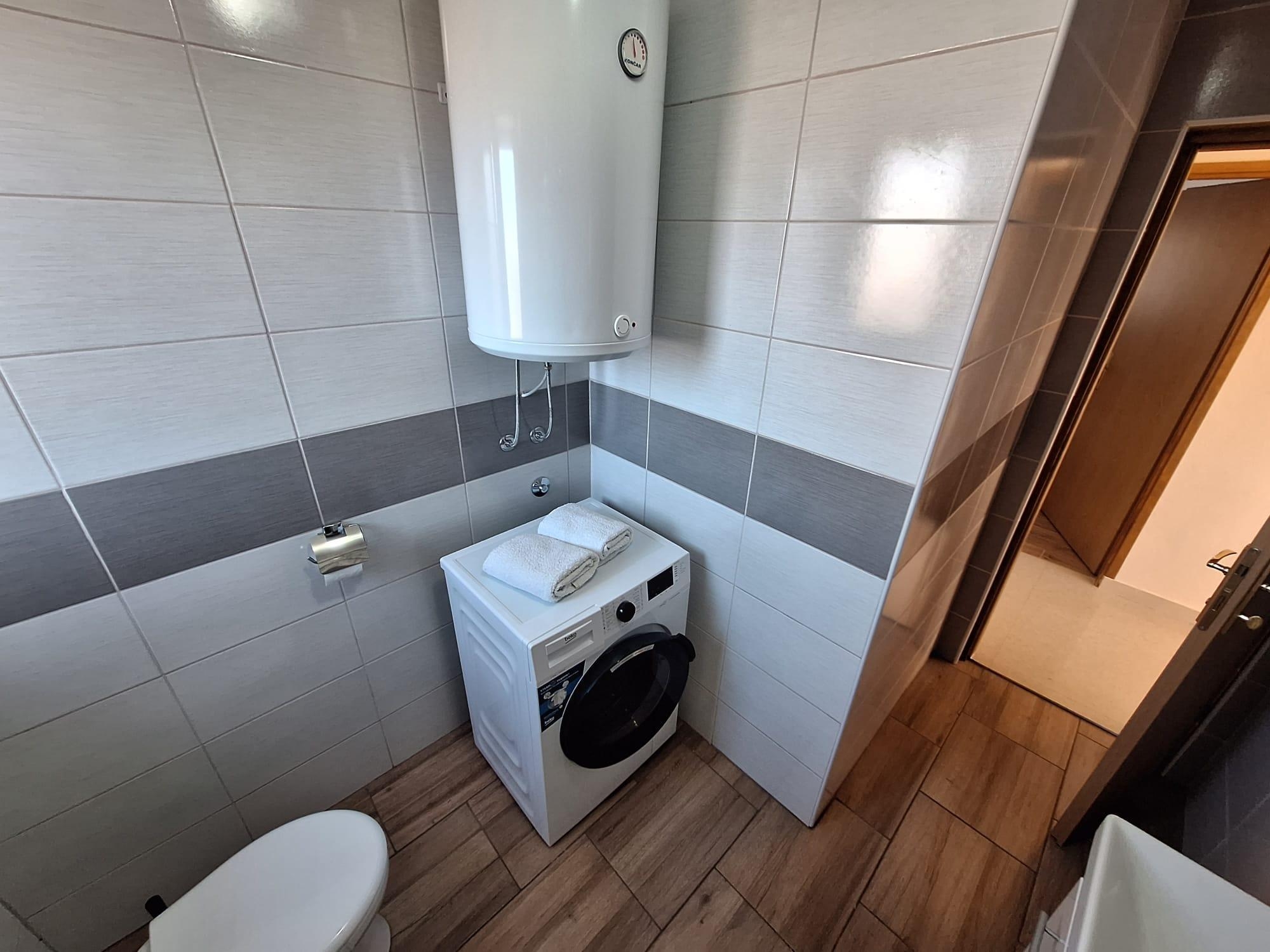 Two bedroom apartment with terrace and sea view Seline, Paklenica  A-a