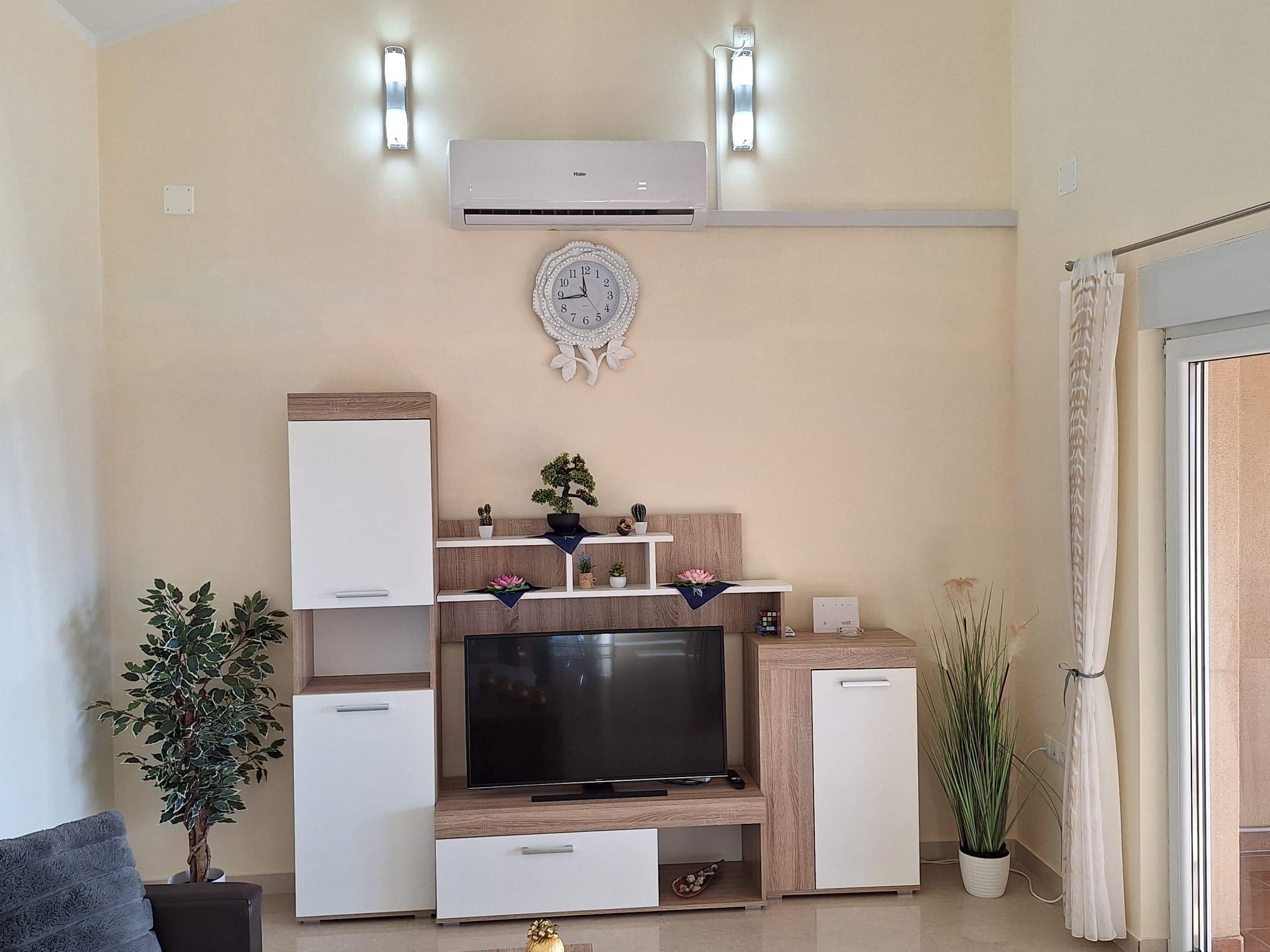 Two bedroom apartment with terrace and sea view Seline, Paklenica  A-a