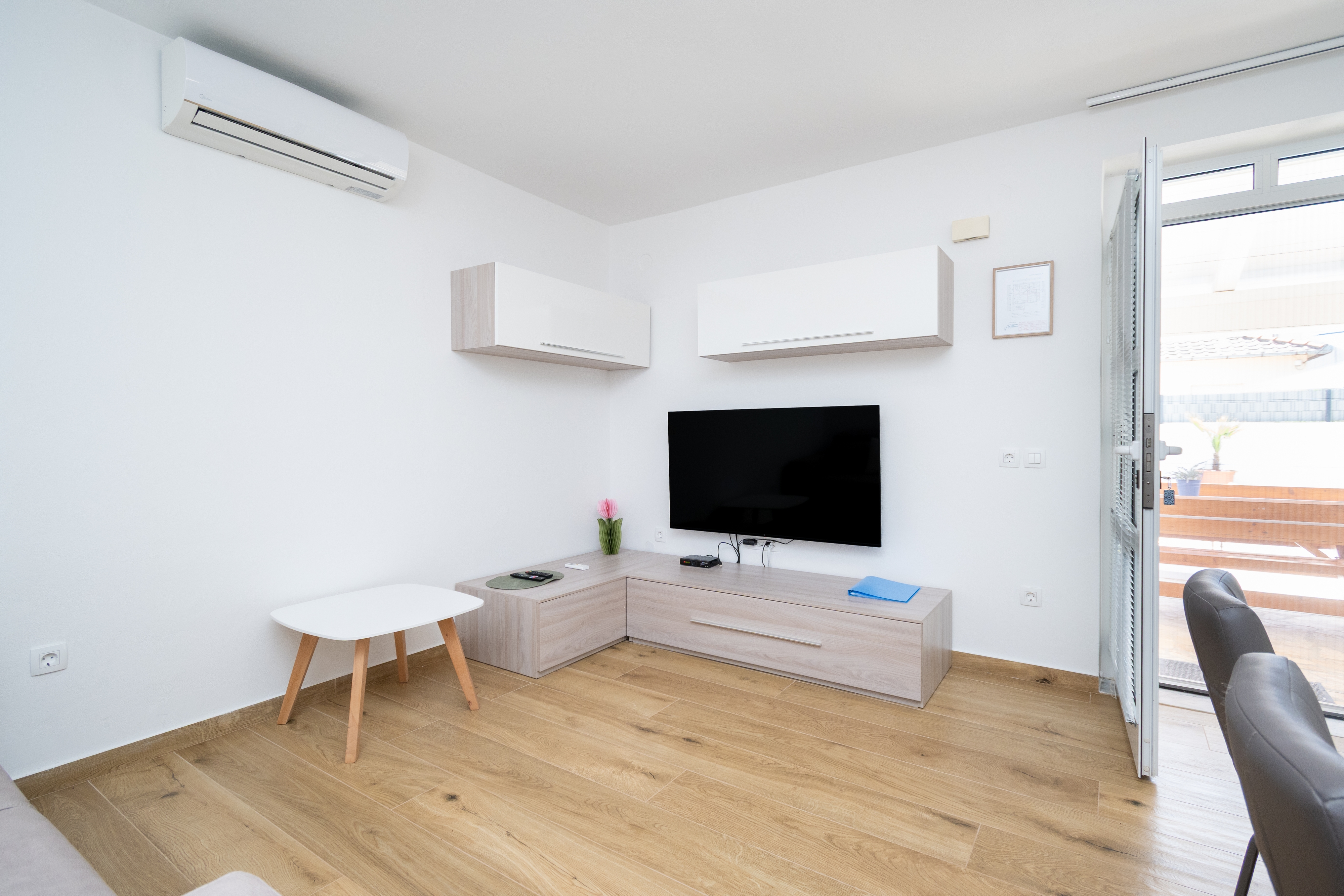 Two bedroom apartment with terrace Privlaka, Zadar (A-23555-a)