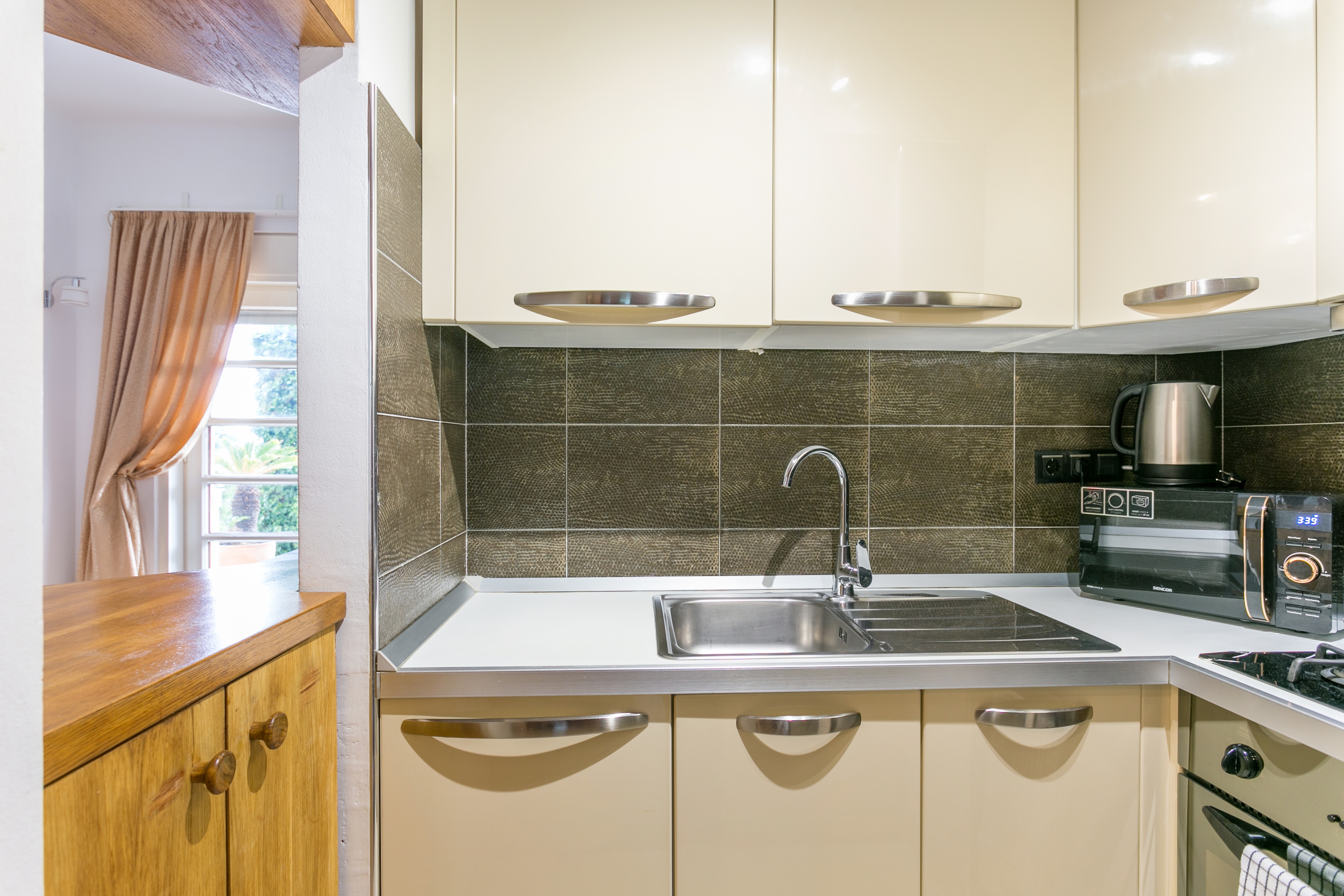 Comfortable and spacious house with terrace and sea view Split  K