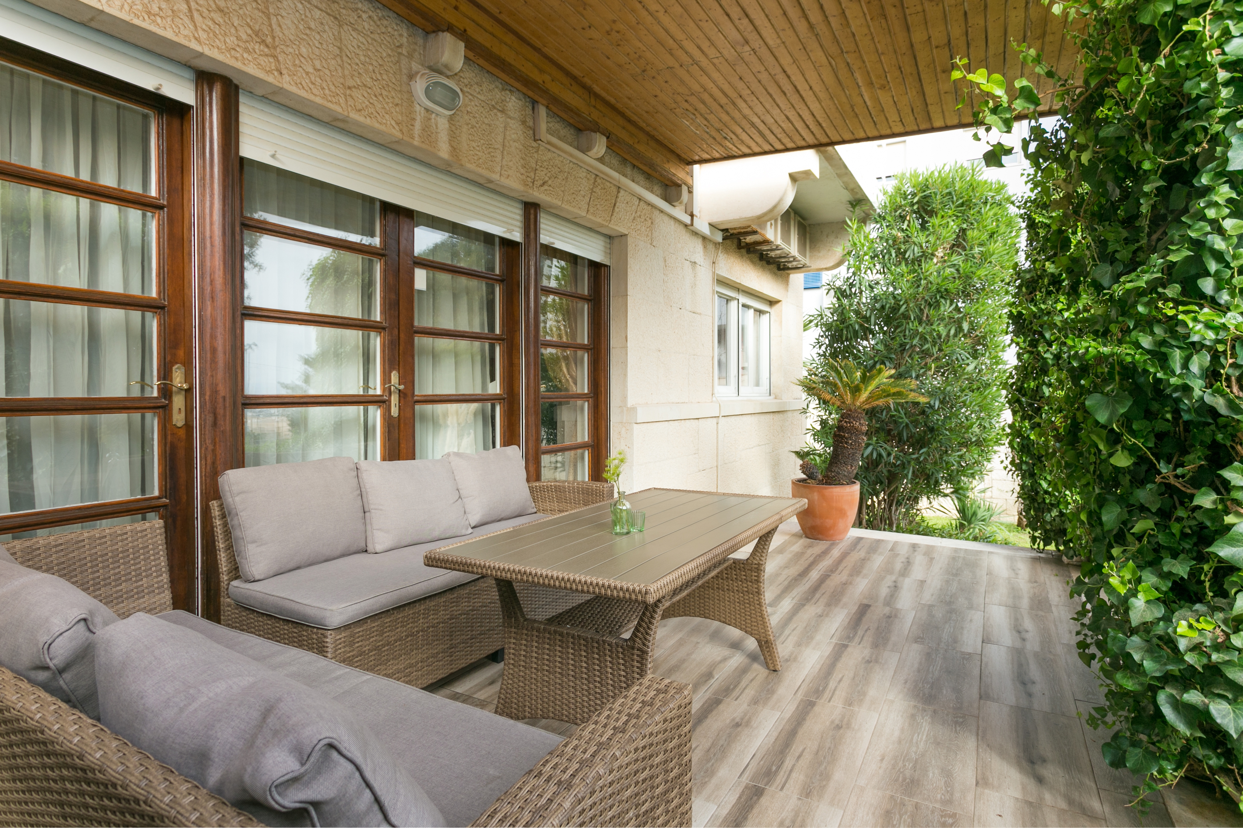 Comfortable and spacious house with terrace and sea view Split  K