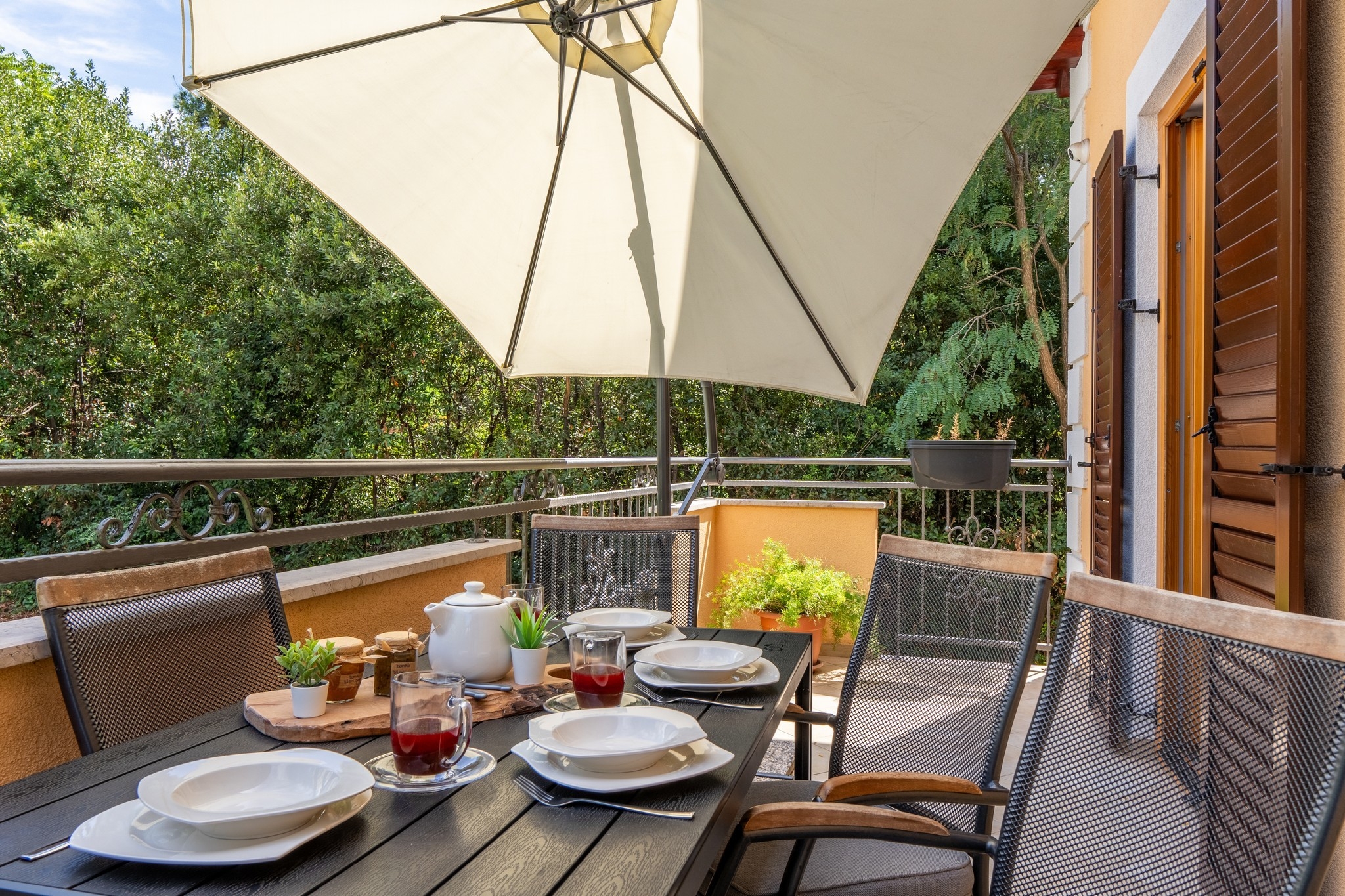 Three bedroom apartment with balcony Zadar  A-a