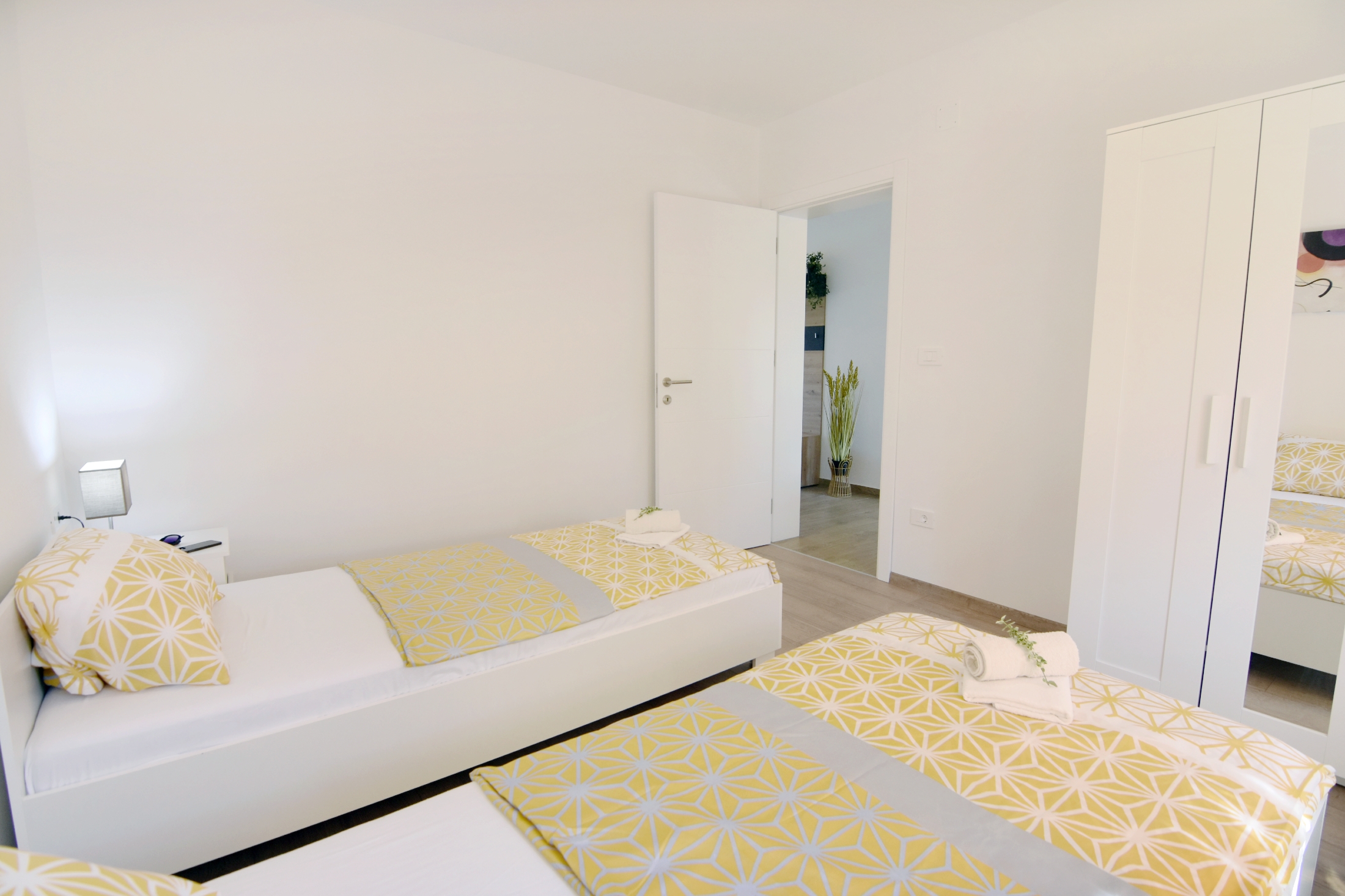 Two bedroom apartment with terrace Čepljani, Umag  A-a