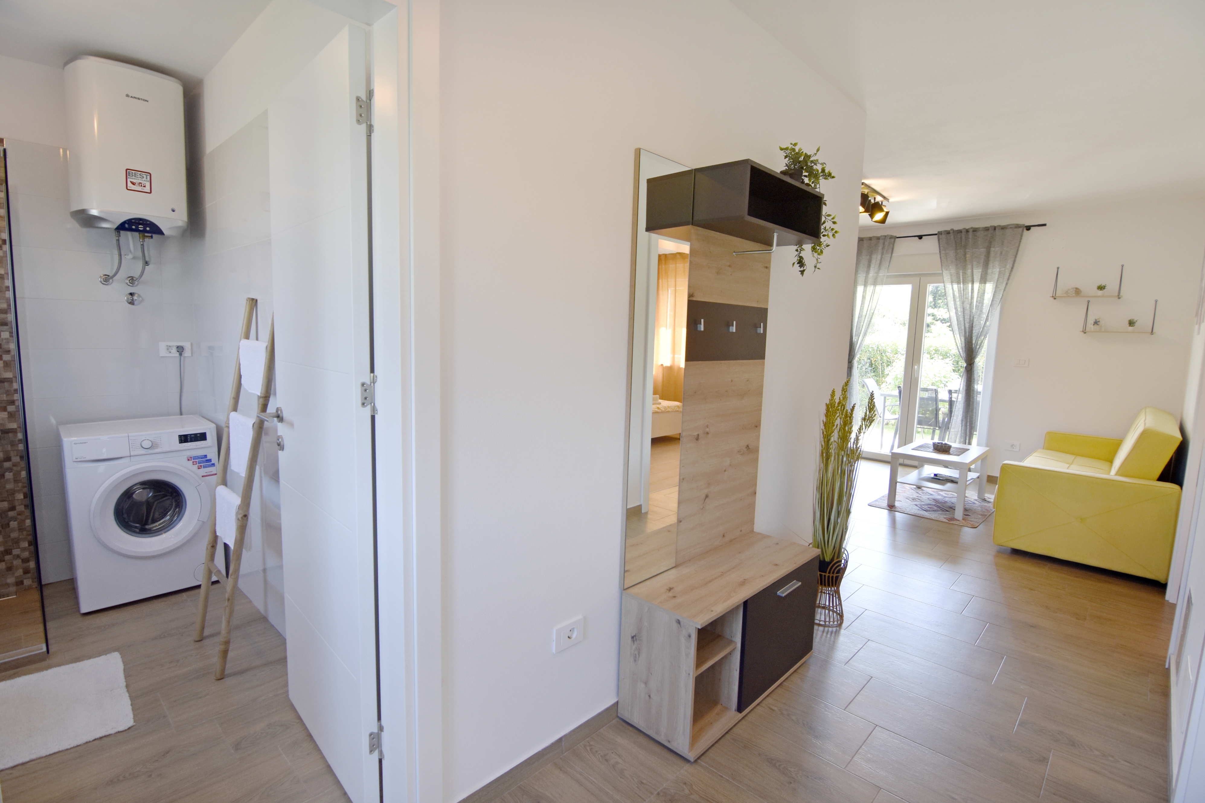 Two bedroom apartment with terrace Čepljani, Umag  A-a