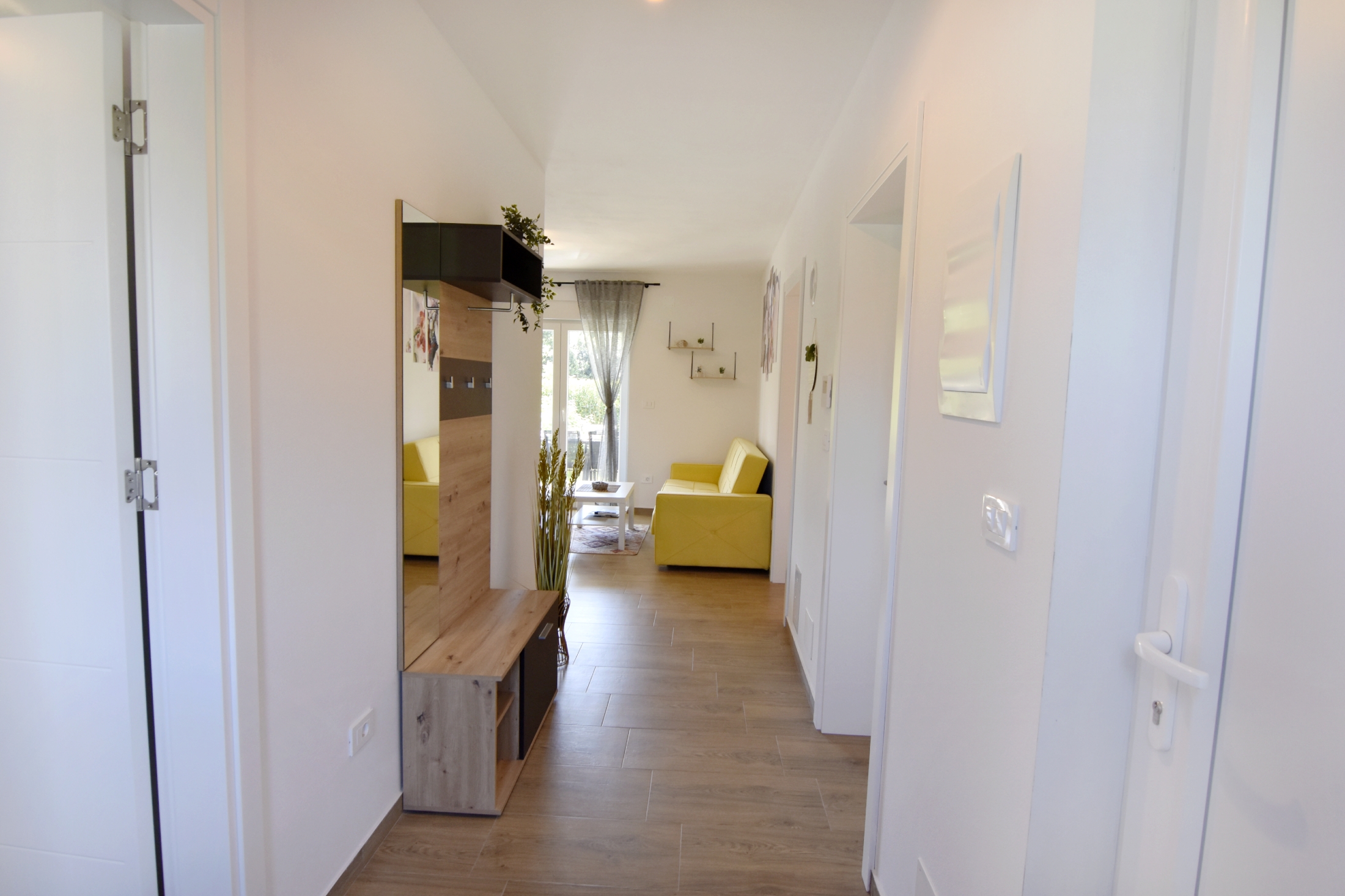 Two bedroom apartment with terrace Čepljani, Umag  A-a