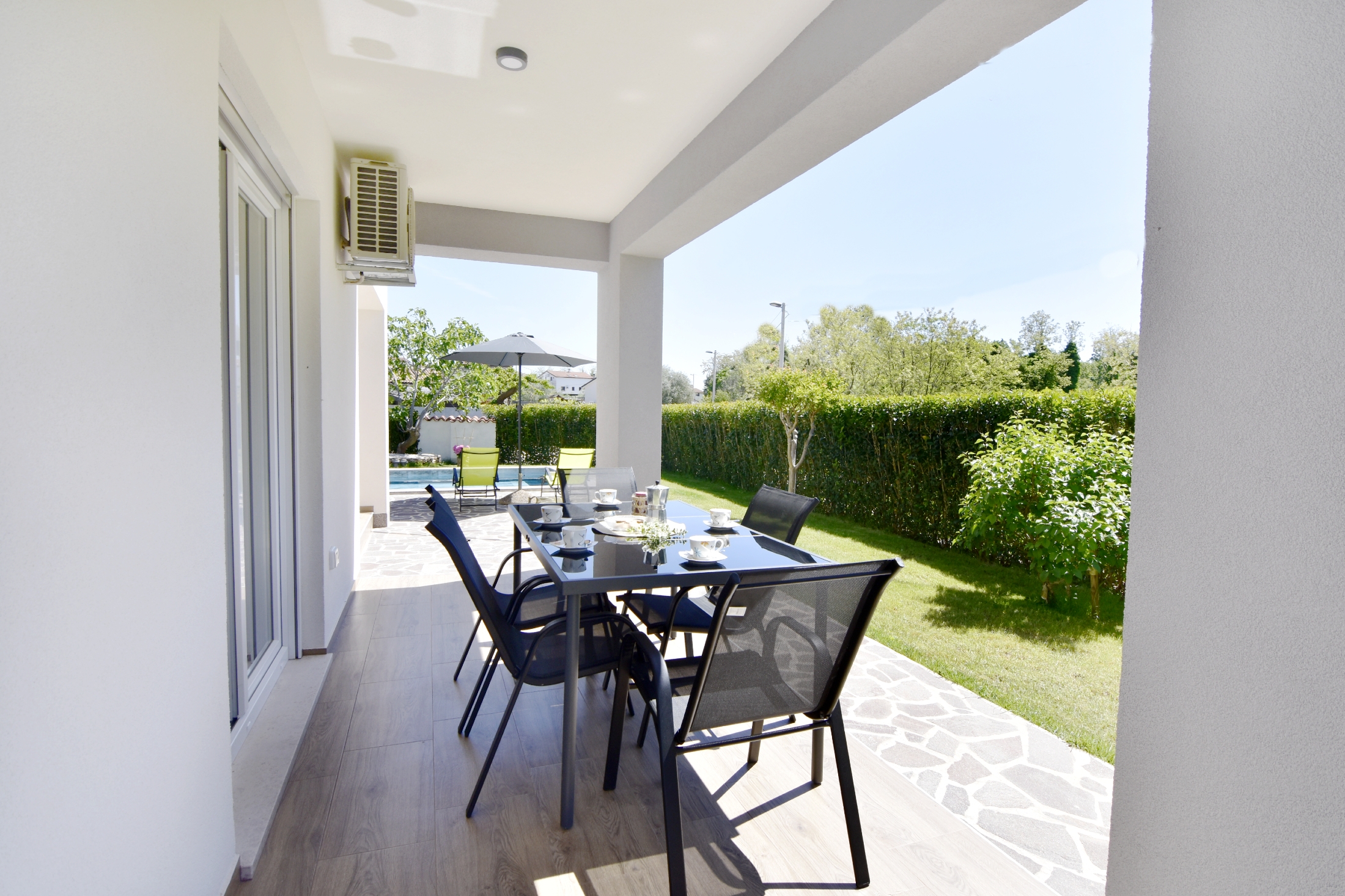 Two bedroom apartment with terrace Čepljani, Umag  A-a